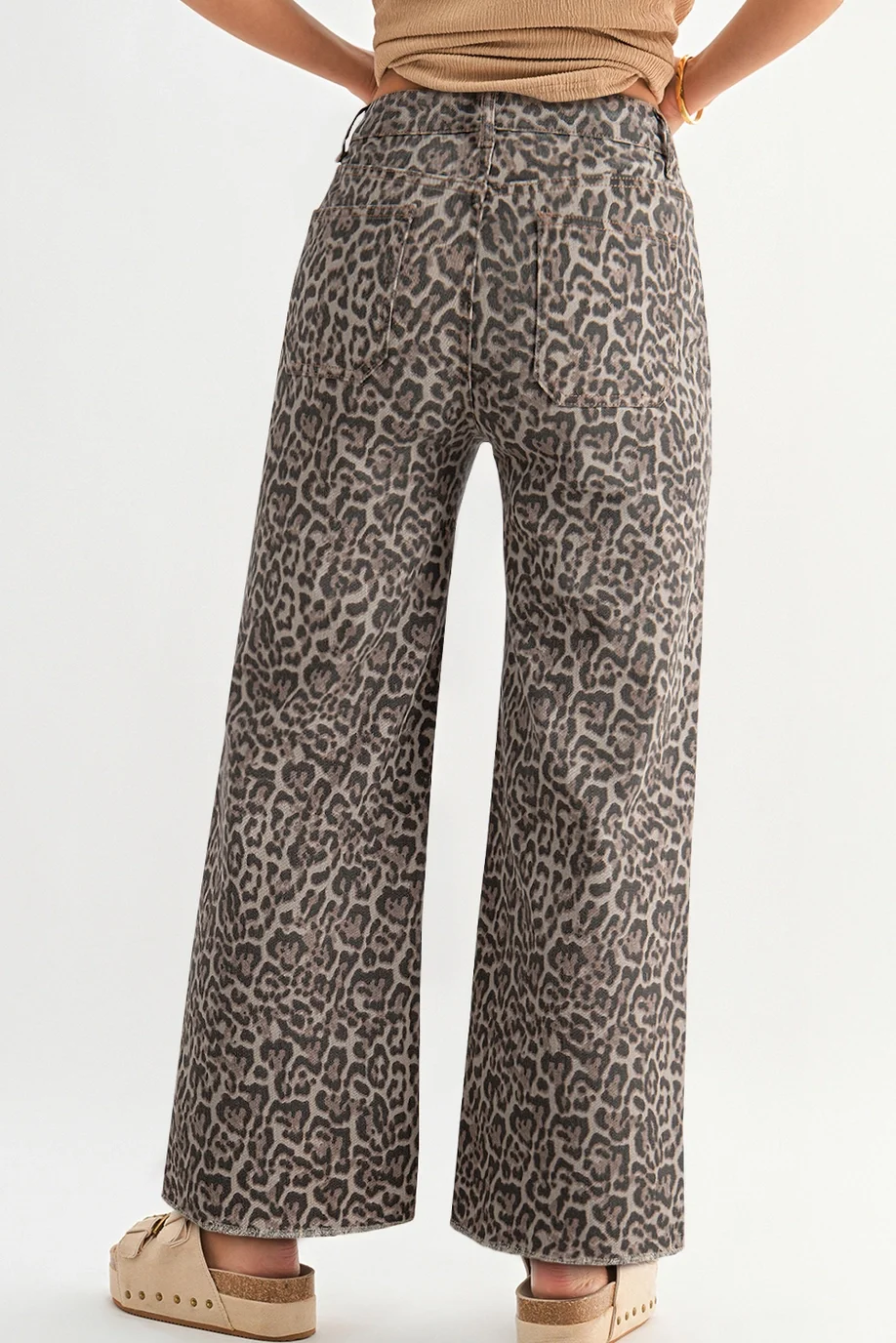 Leopard Jeans 4.webp