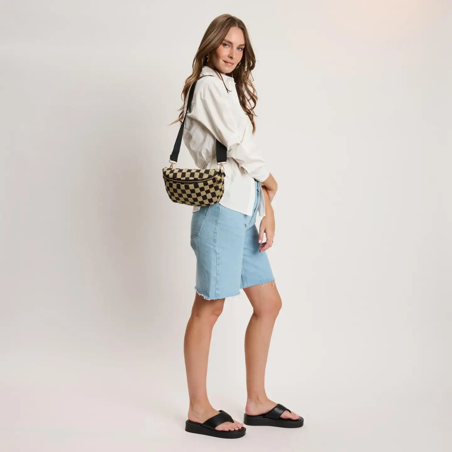 checkered bag 4.webp