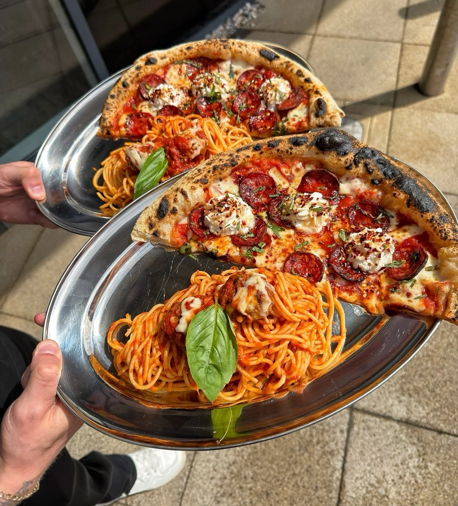 Your favourite Half &amp; Halfs just got a glow up ✨ Same endless combos just on new shiny platters😍

This combo in particular is one of our most popular orders: Oh Honey Pizza &amp; Spaghetti Meatballs🍕🍝

What&rsquo;s your pick?👀

📍Circo Italia