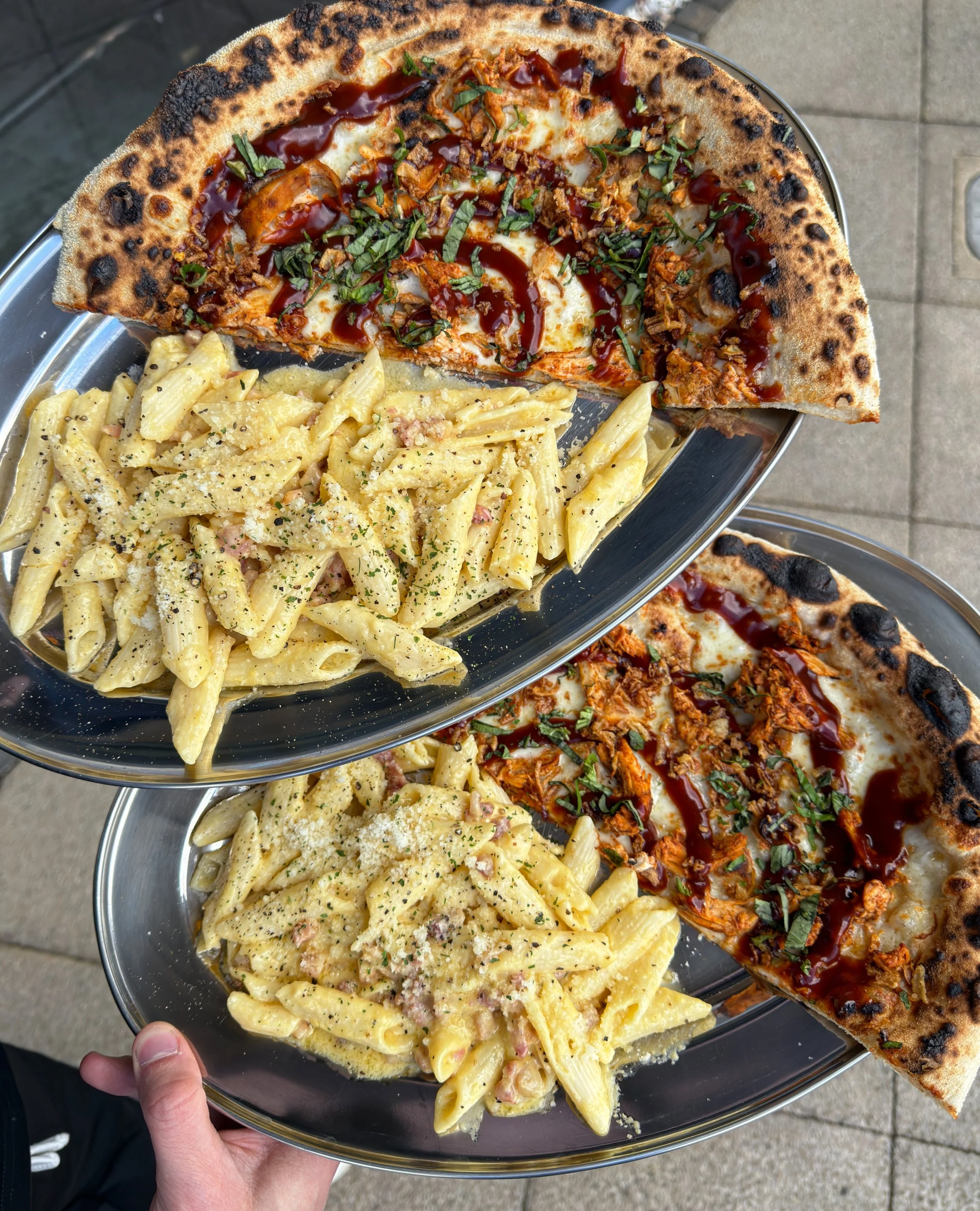 Our customers know their combos🤤
Creamy Carbonara &amp; Rodeo Chicken 👏🏽🤠

Grab your other half and head over to Circo, Newcastle💕