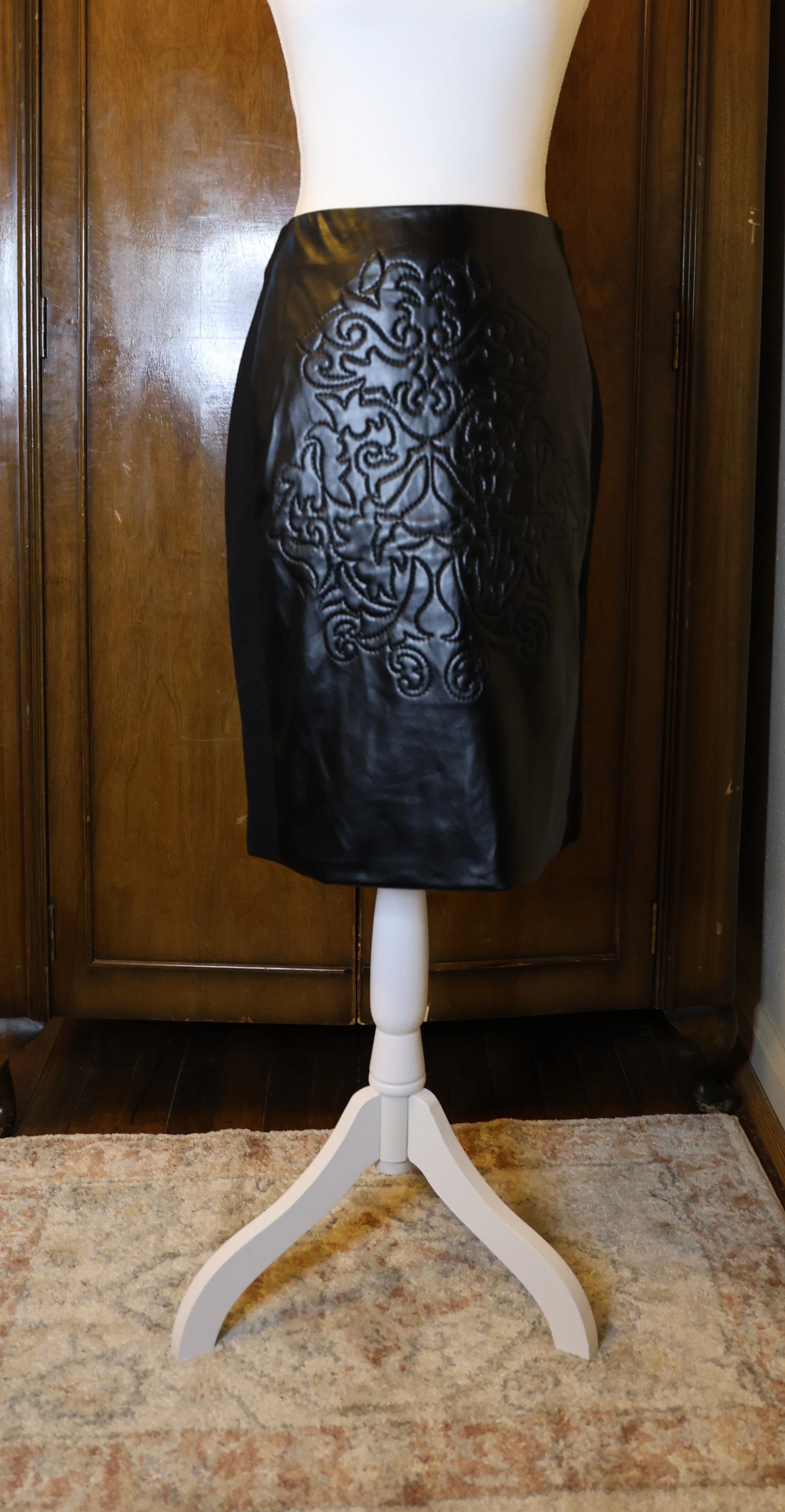 Doncaster Faux Leather Stitch Design Pencil Skirt Size 6