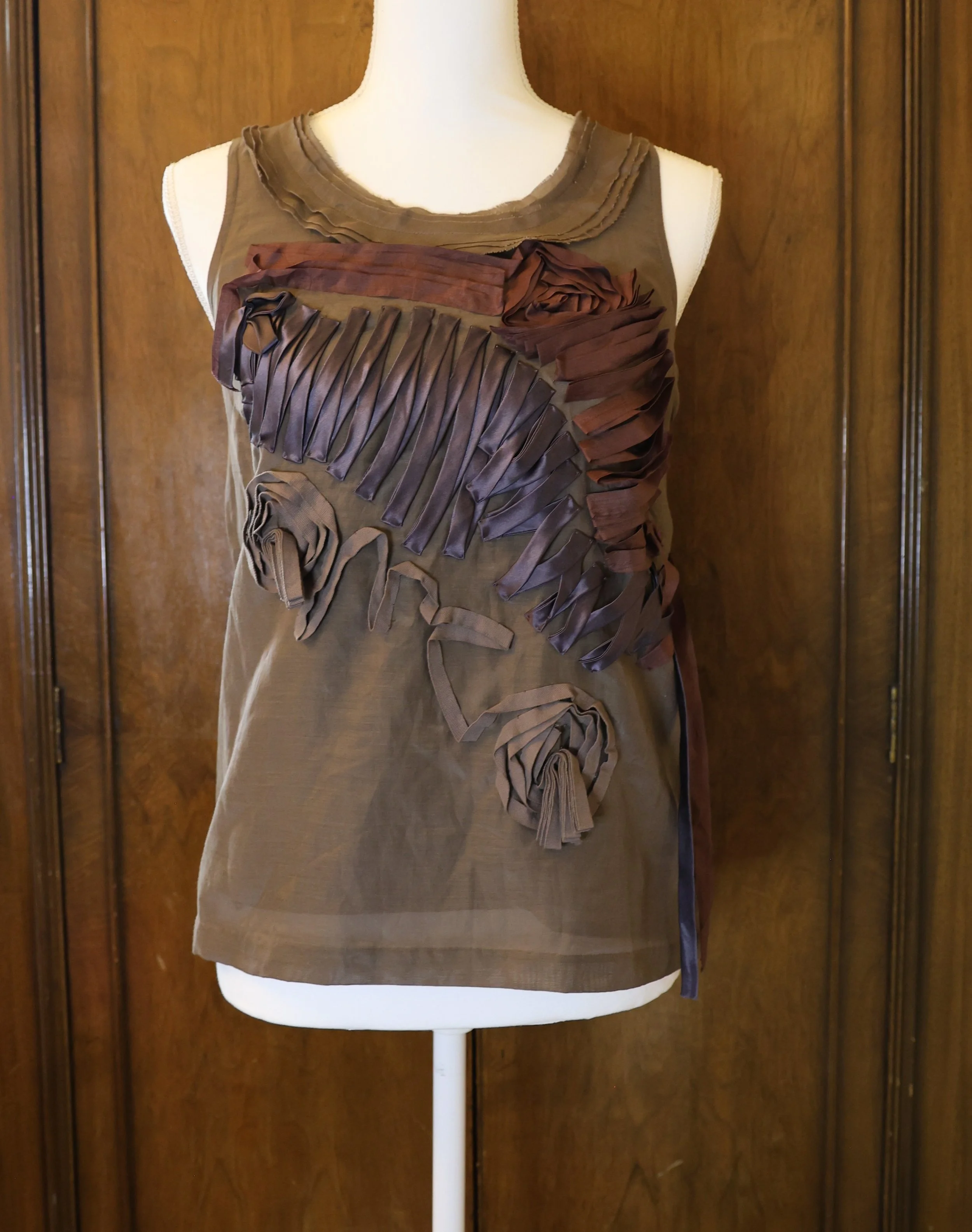 J Crew Ribbon Trim Top Light Brown Size 2 Excellent Condition