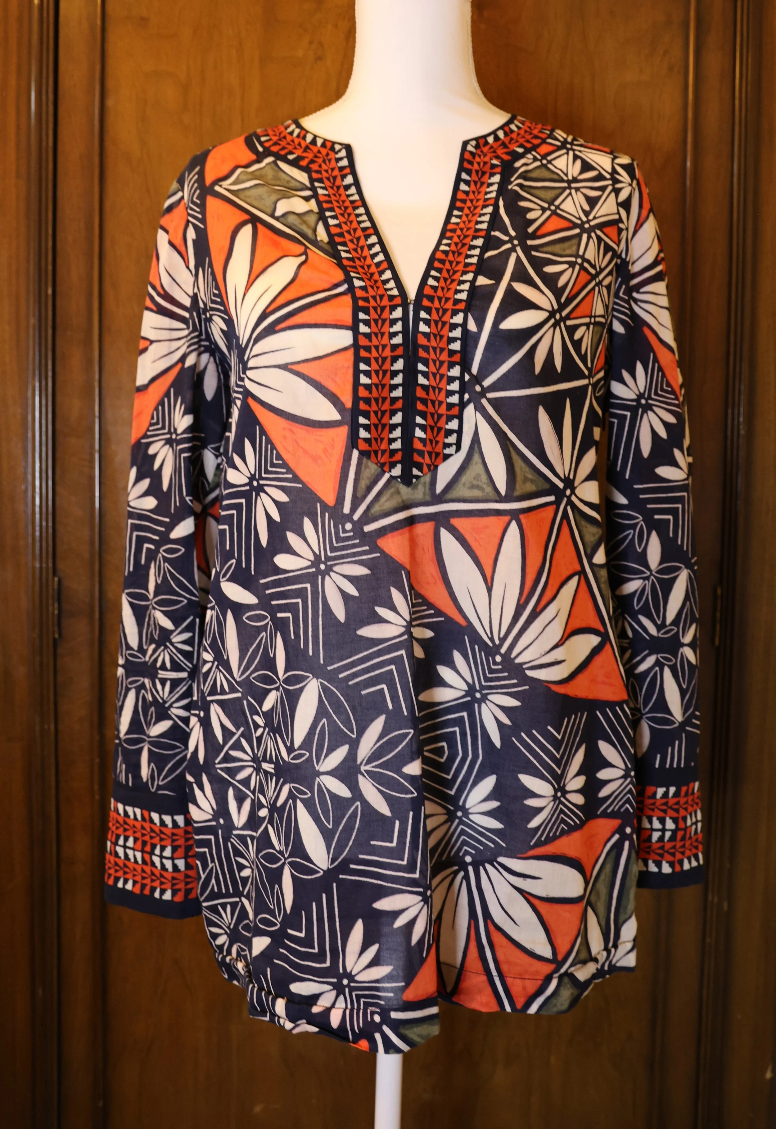 Tory Burch Tunic Blue and Orange. Size 8. Excellent Condition.