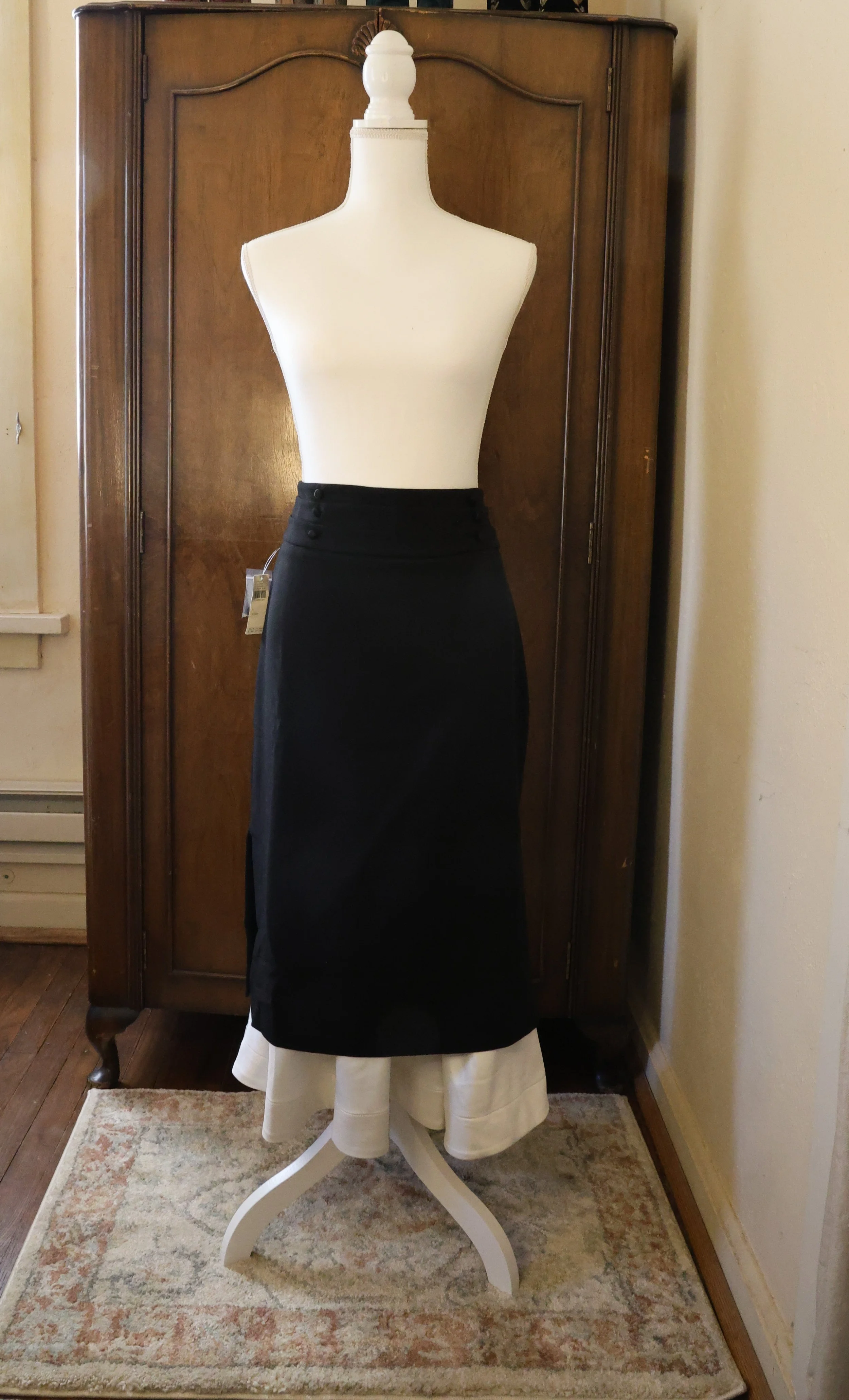 Anthropologie NWT Tuxedo Skirt with Layering XSmall