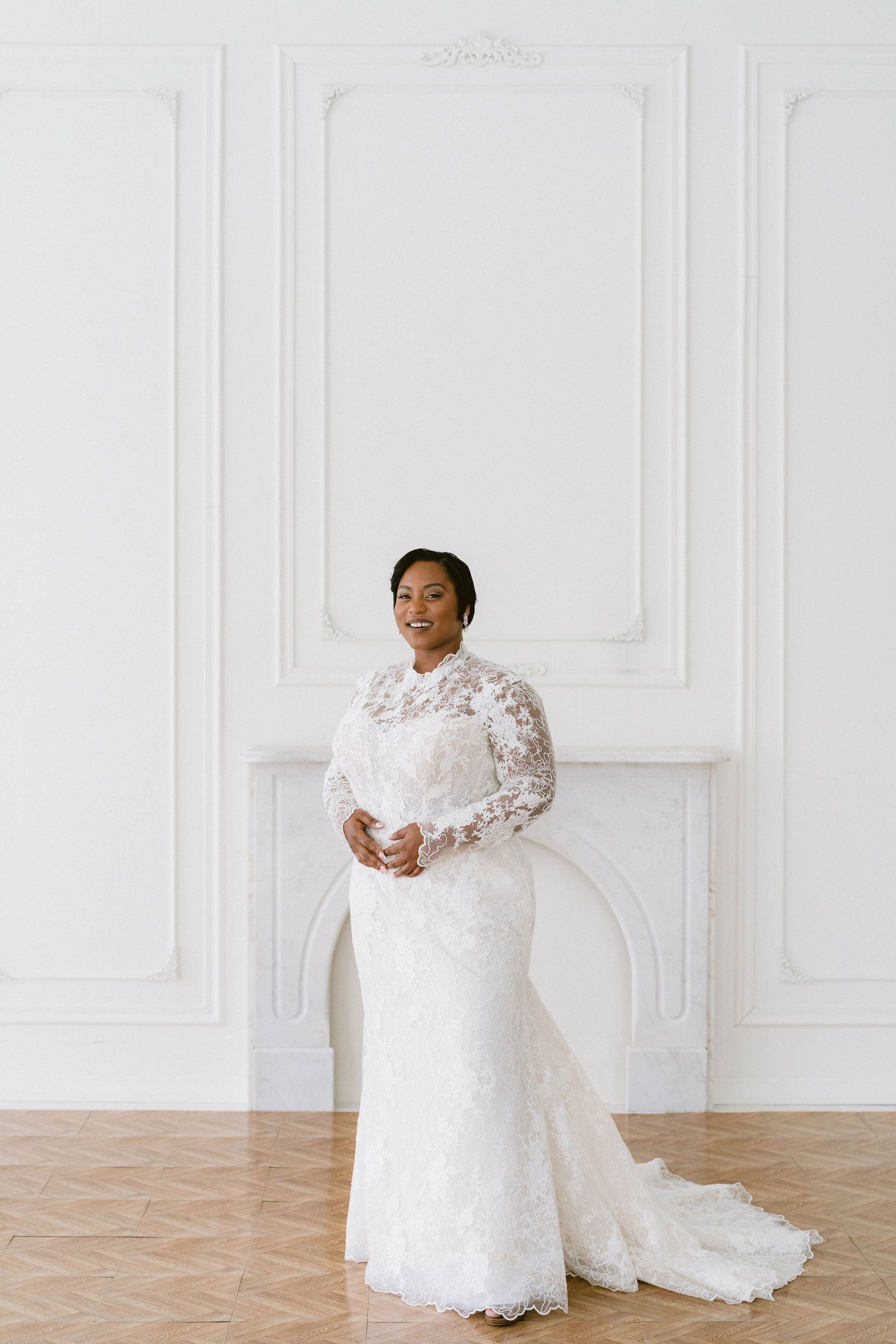 CURVE-COUTURE-BRIDAL-SIGNATURE-COLLECTION-MAYA (2).jpg