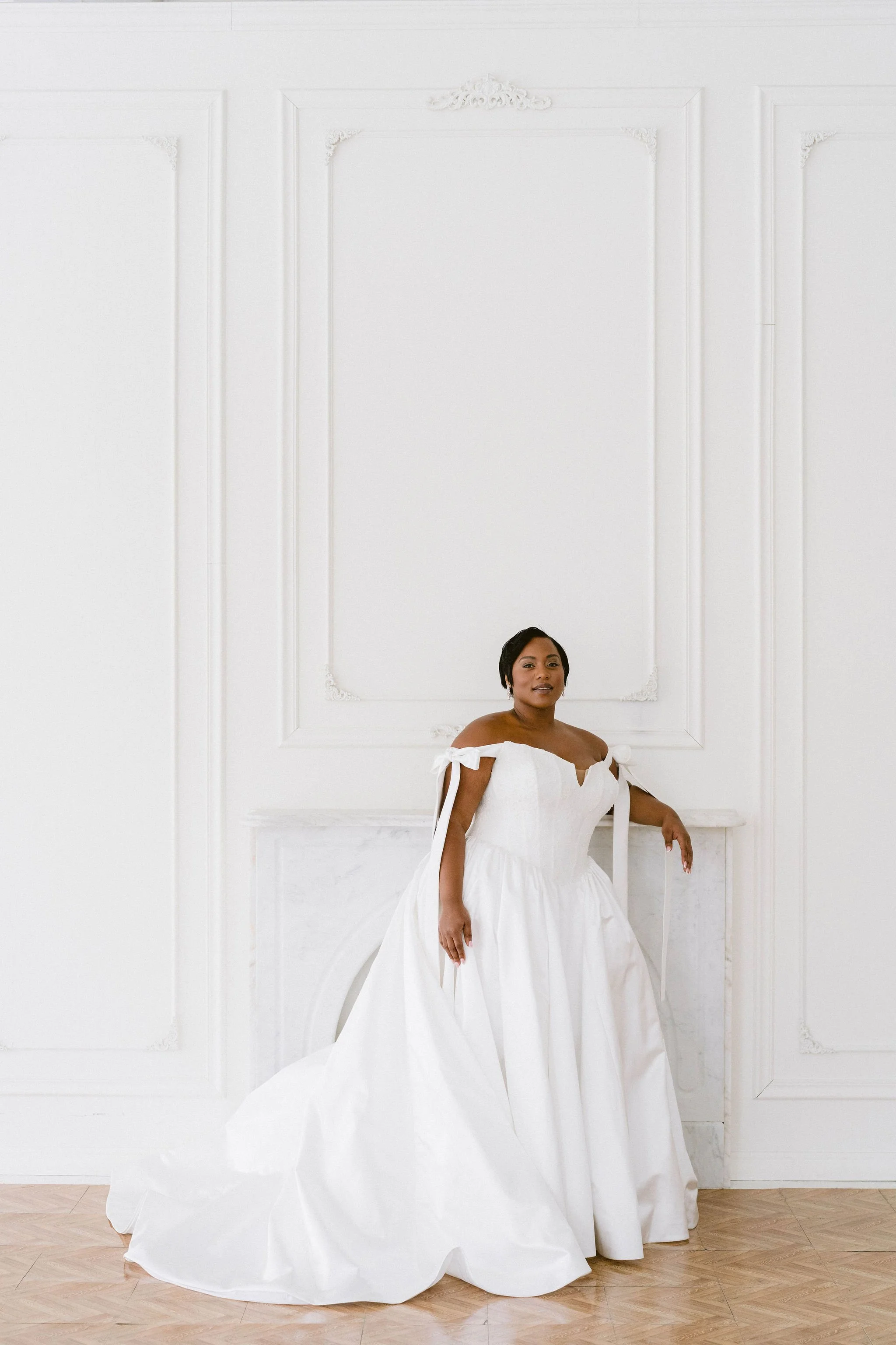 CURVE-COUTURE-BRIDAL-SIGNATURE-COLLECTION-MAISIE (6).jpg