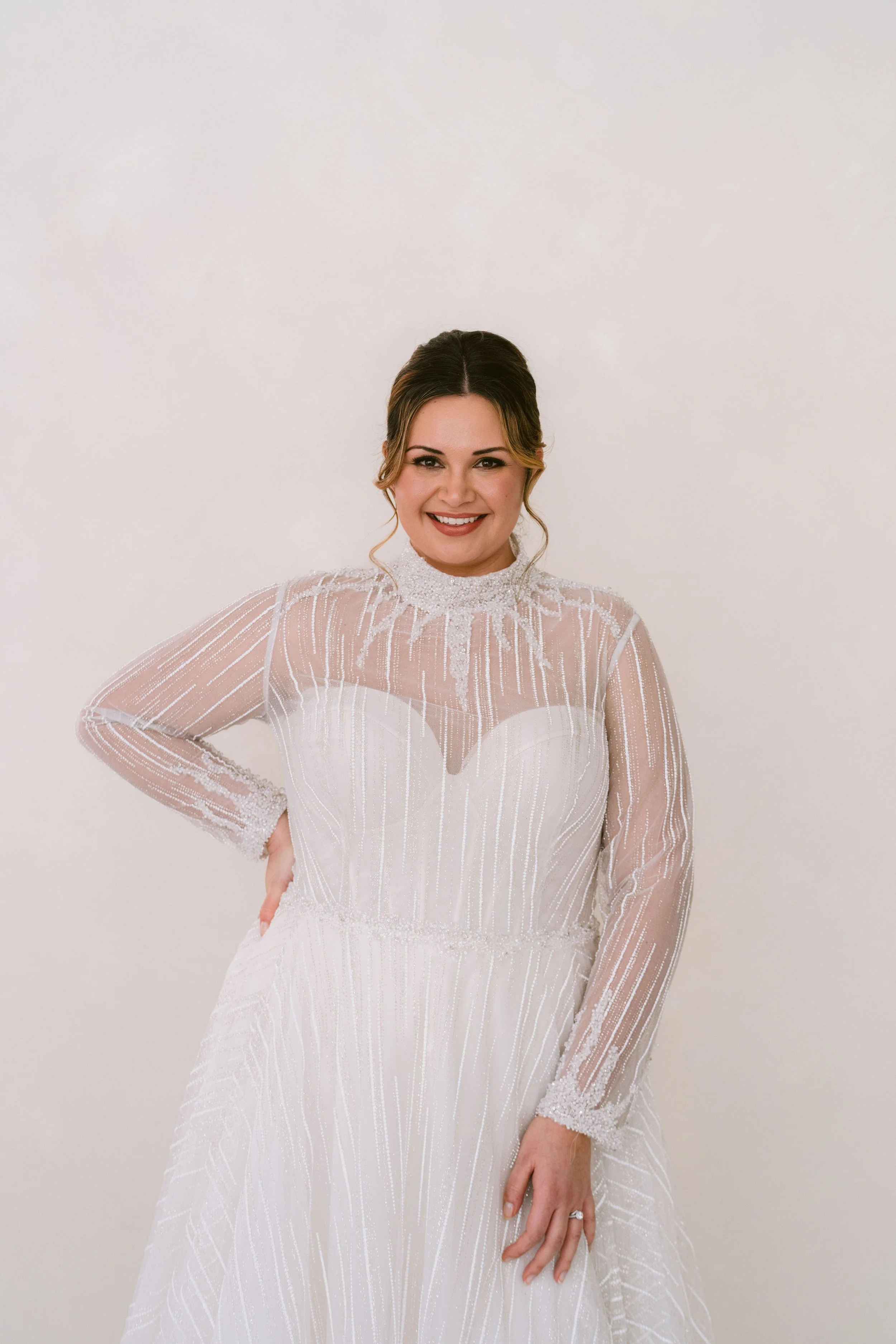 CURVE-COUTURE-BRIDAL-GLAM-COLLECTION-HOLLY (2).jpg