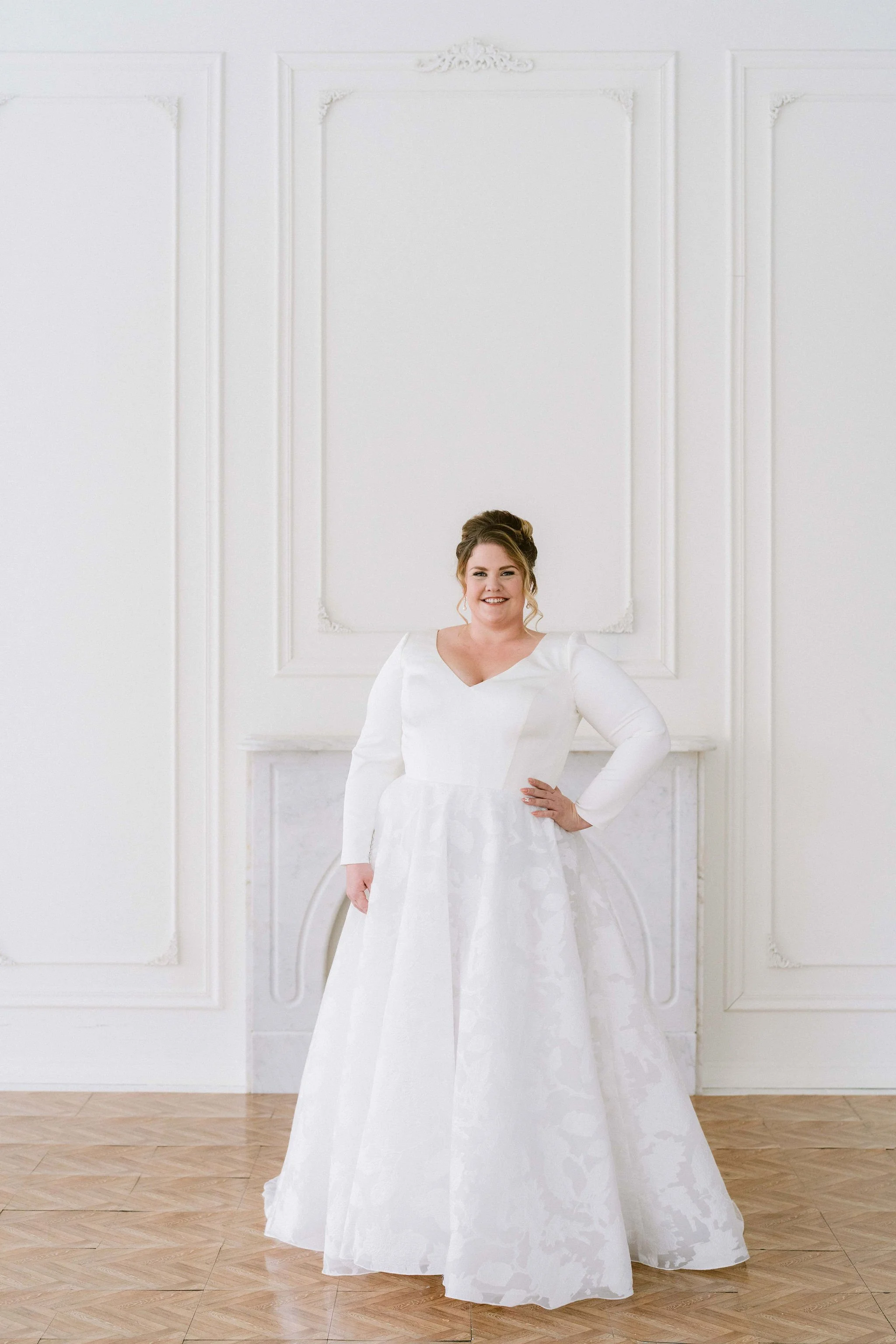 CURVE-COUTURE-BRIDAL-SIGNATURE-COLLECTION-MATILDA (3).jpg