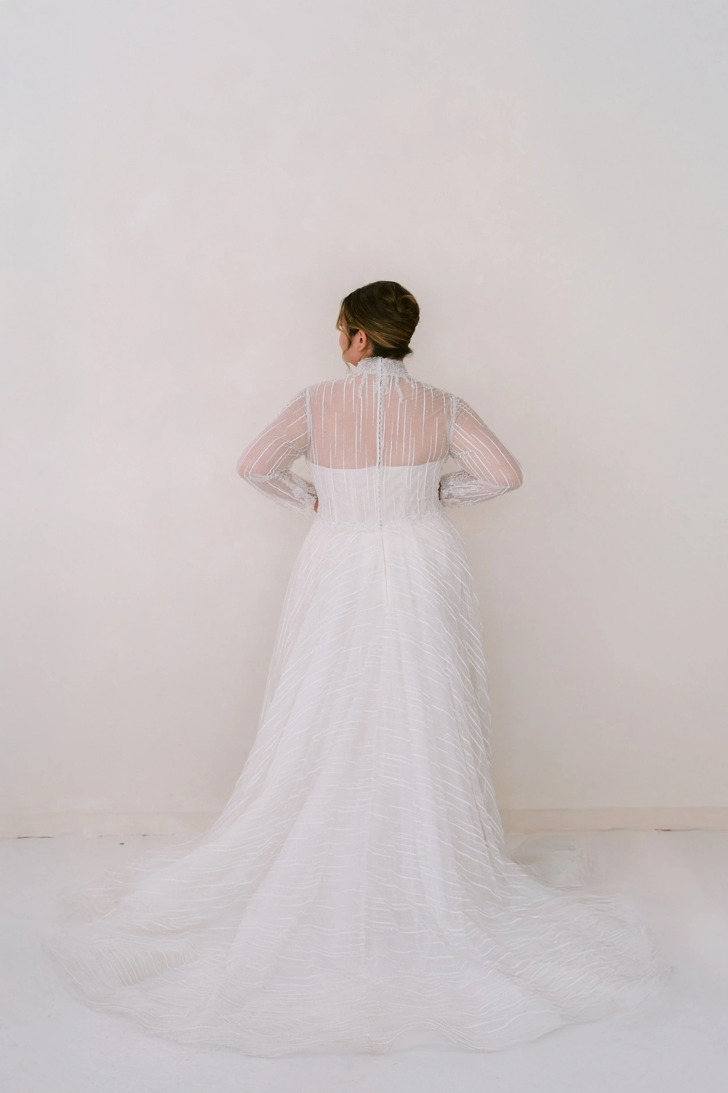 CURVE-COUTURE-BRIDAL-GLAM-COLLECTION-HOLLY (3).jpg