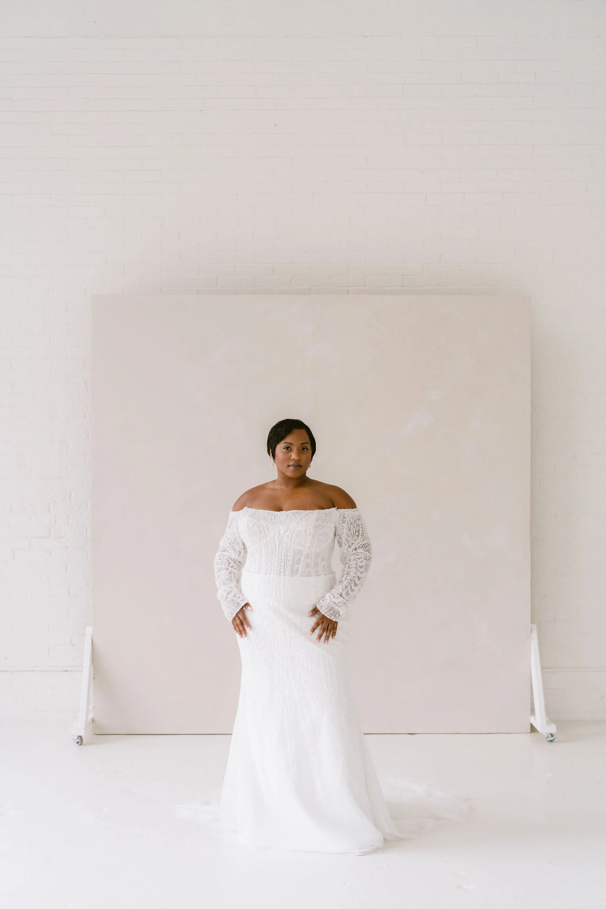 CURVE-COUTURE-BRIDAL-GLAM-COLLECTION-HOLLAND (3).jpg