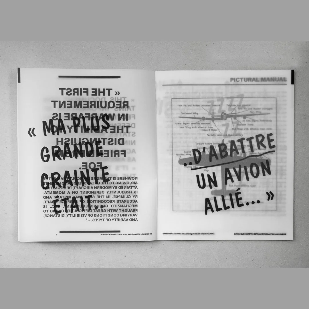 Page d'un manuel illustré avec du texte noir en français. Sur la page de gauche, il y a une citation en gras qui dit : "Le plus grand disparus du film est...". Sur la page de droite, une autre citation en gras dit : "D'abattre un avion allié...".