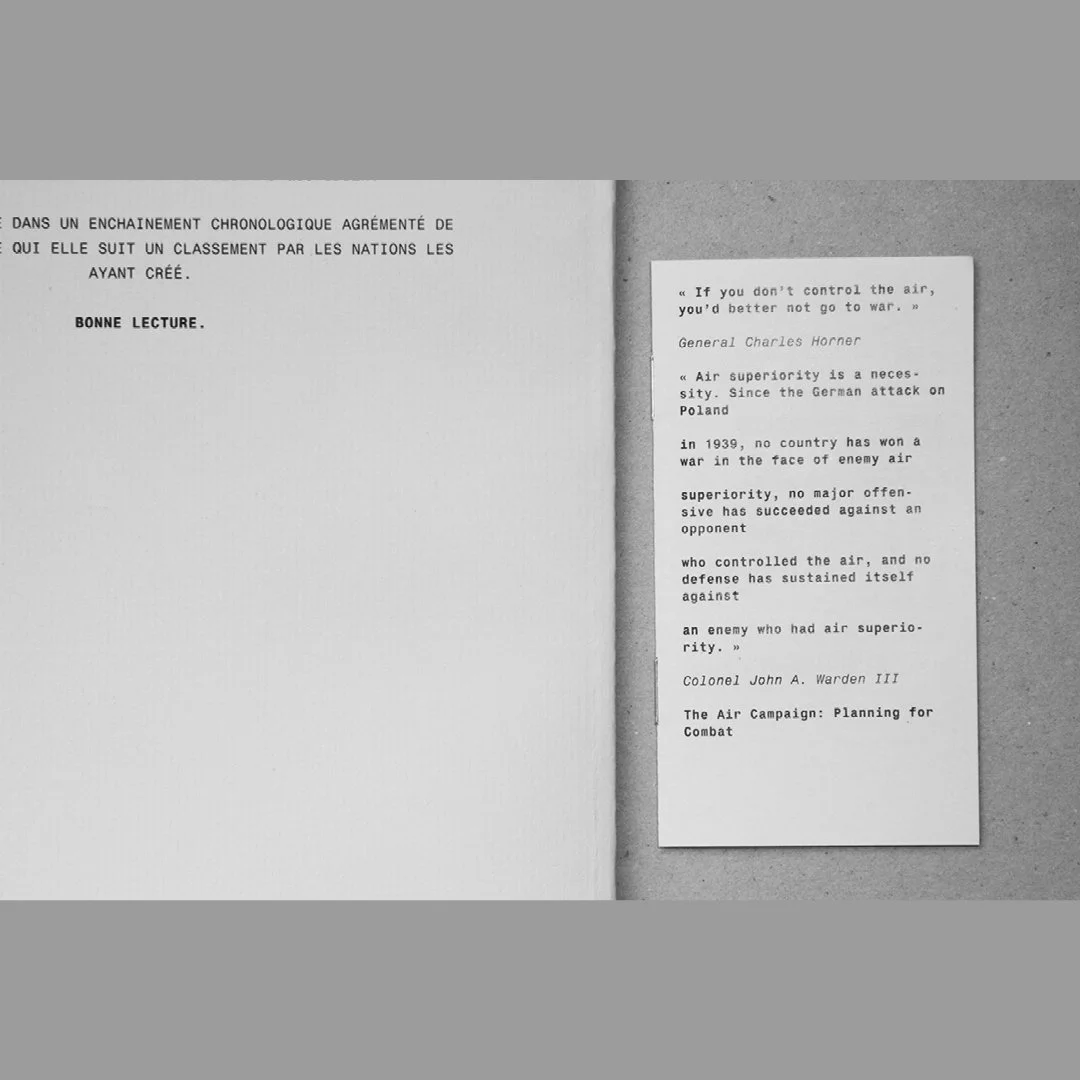 Page d’un livre avec une citation de Colonel John A. Warden III sur la supériorité aérienne.