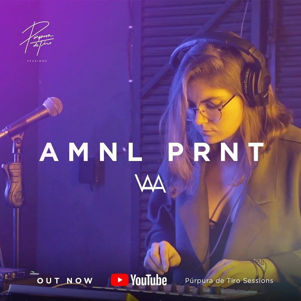 Ya est&aacute; afuera P&uacute;rpura de Tiro Sessions con @amnlprnt del sello discogr&aacute;fico @vaariosartistas en @reyvinilopressing.
-
Apóyennos subscribiéndose al canal de YouTube 🔥
Link en la bio‼️
-
&iexcl;Estén atentos para los pr&oacute