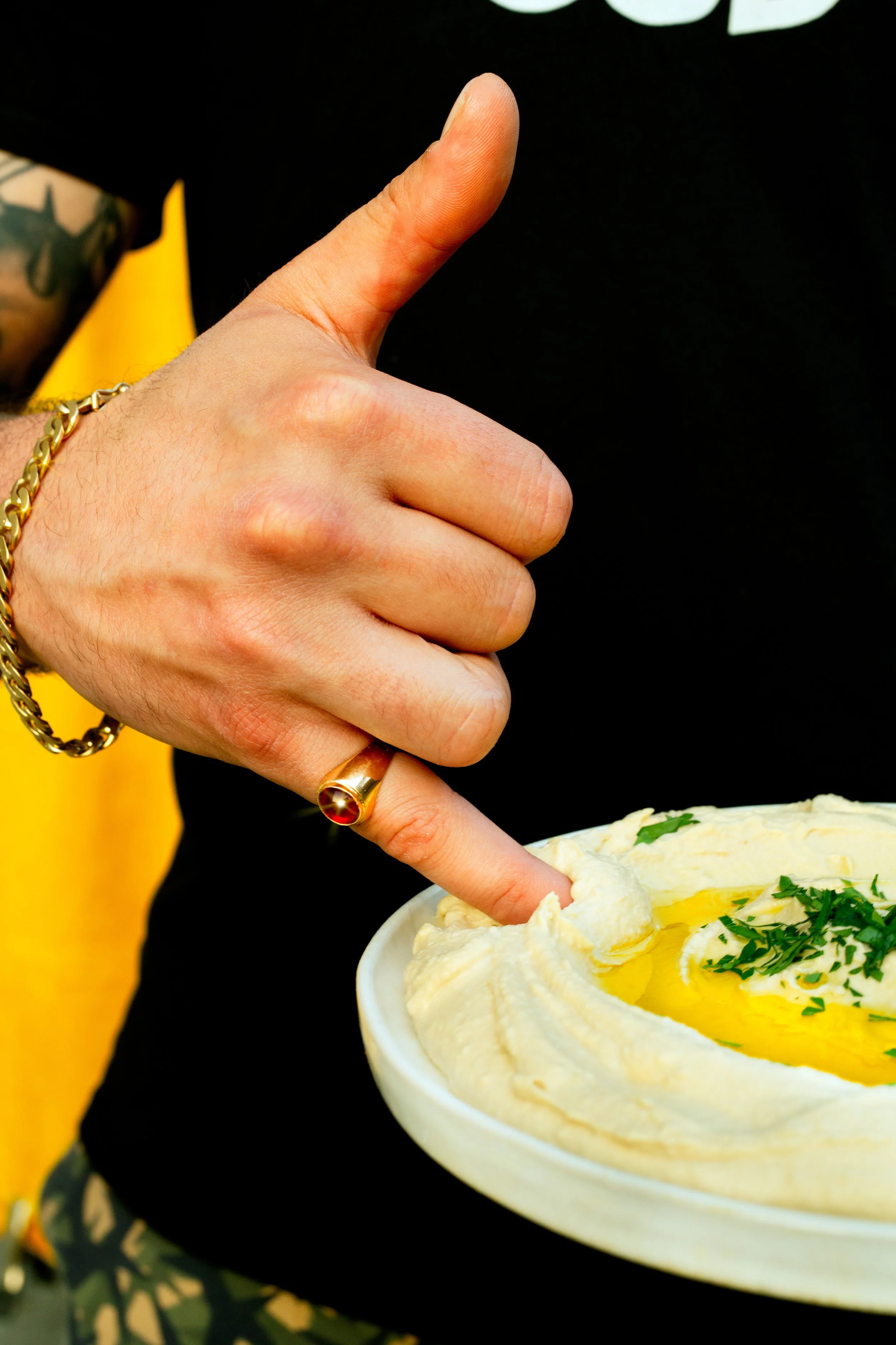 JOHNNY pinky dip 02.jpg