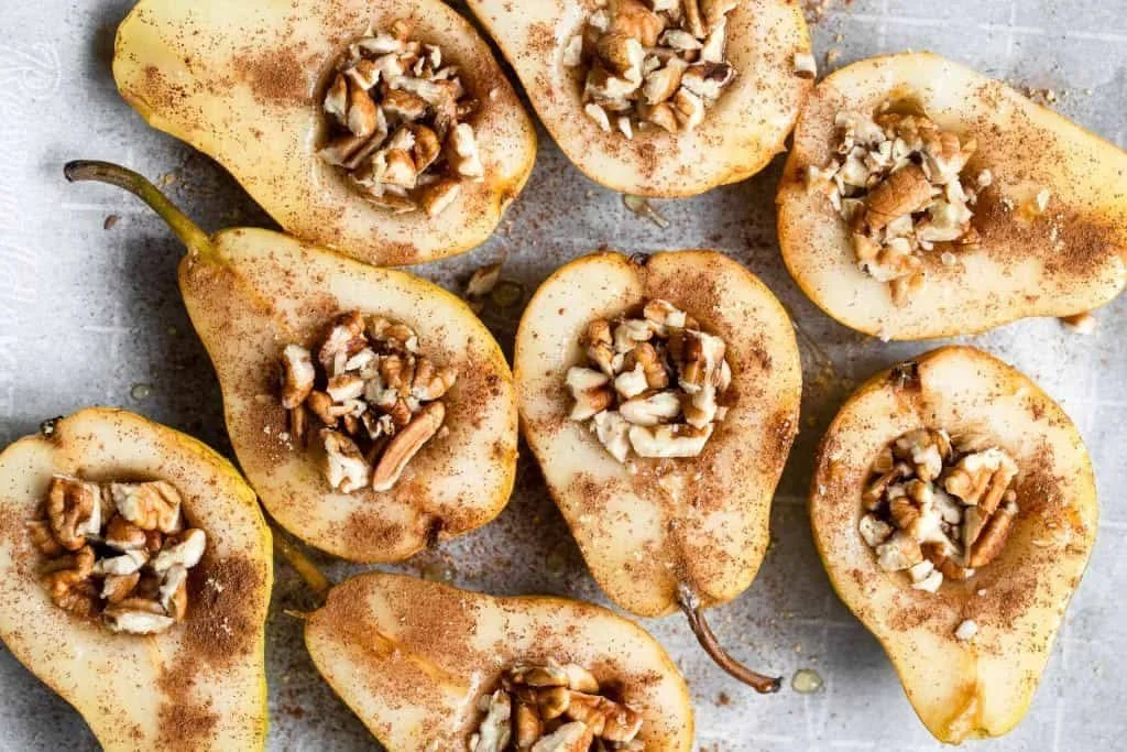 Baked Pears with Honey and Pecans