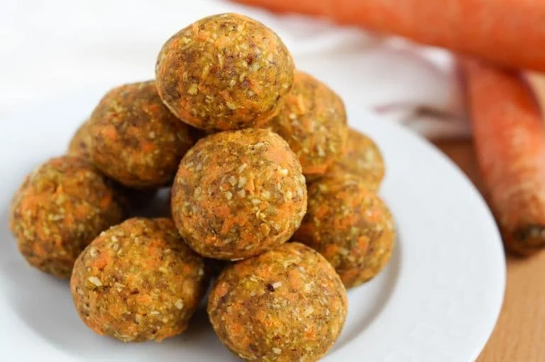 Low-Cal Carrot Cake Energy Balls