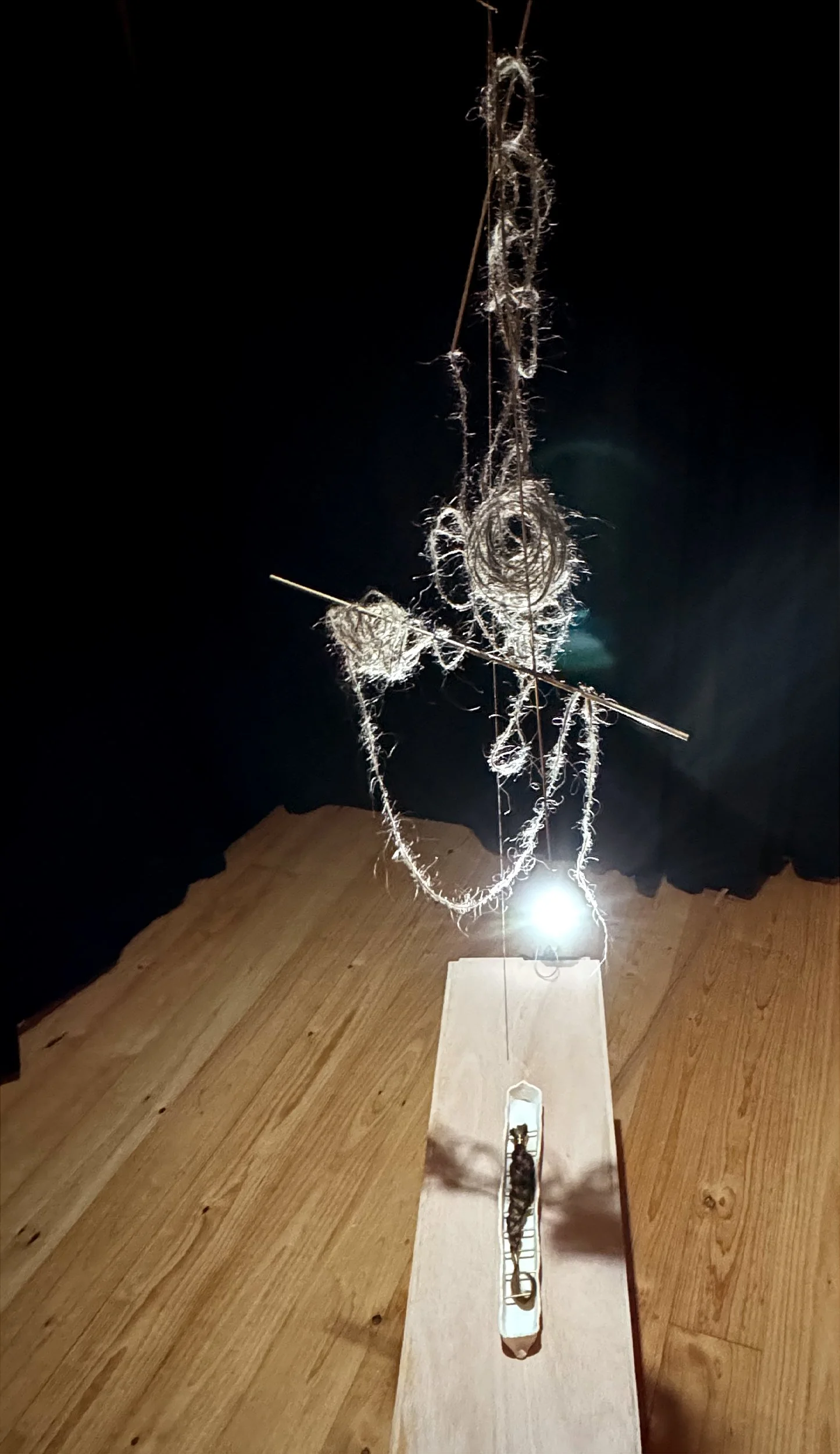 de-re Construction of Self