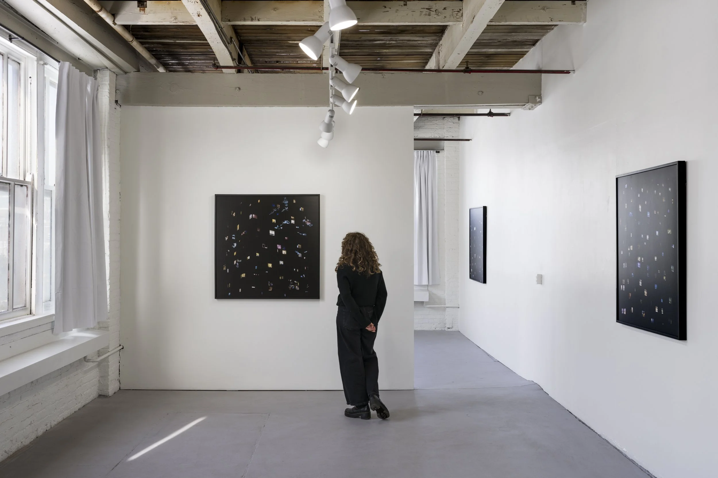 1N1 gallery space_05.jpg