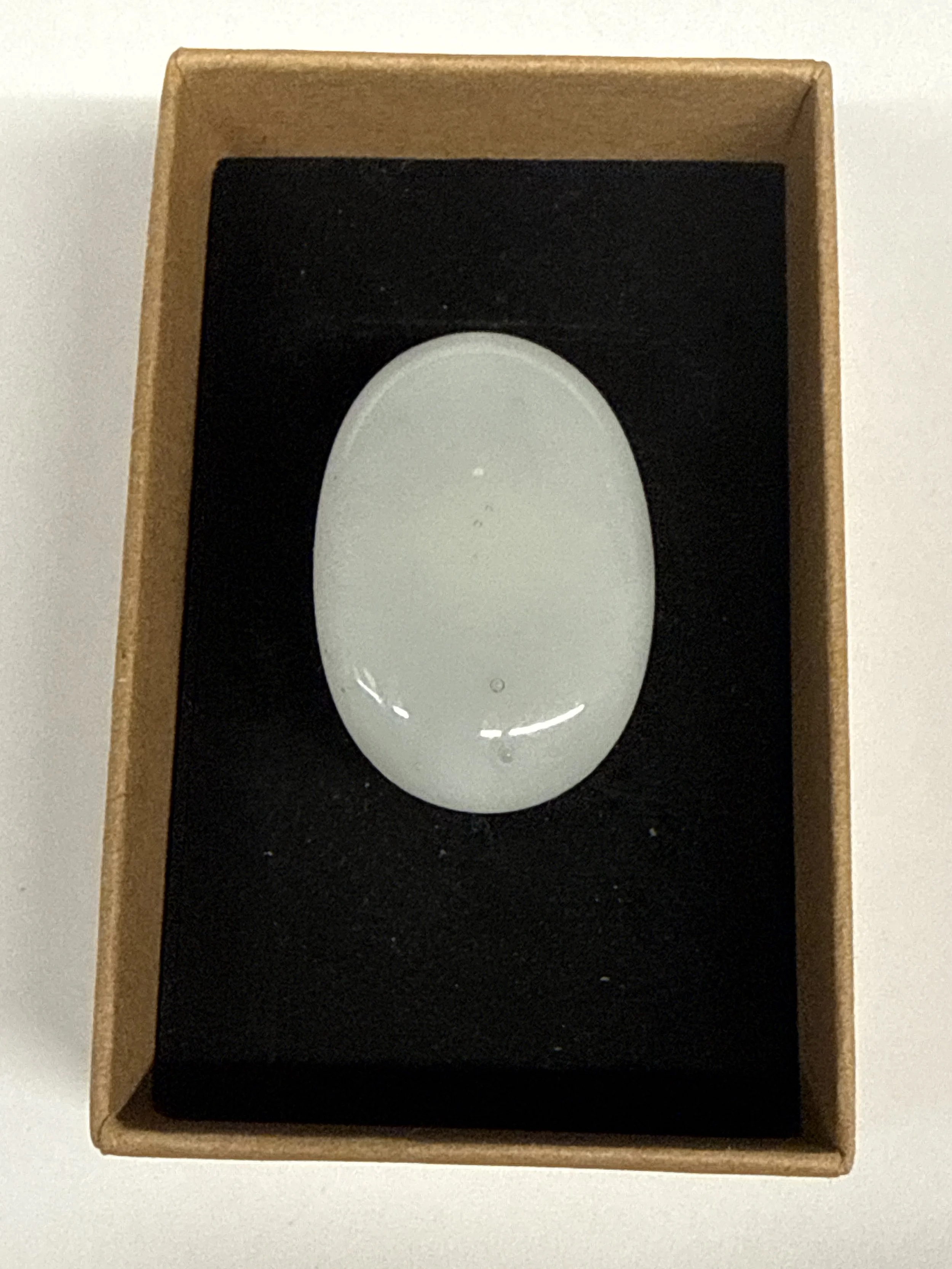 Oval shape Ring White