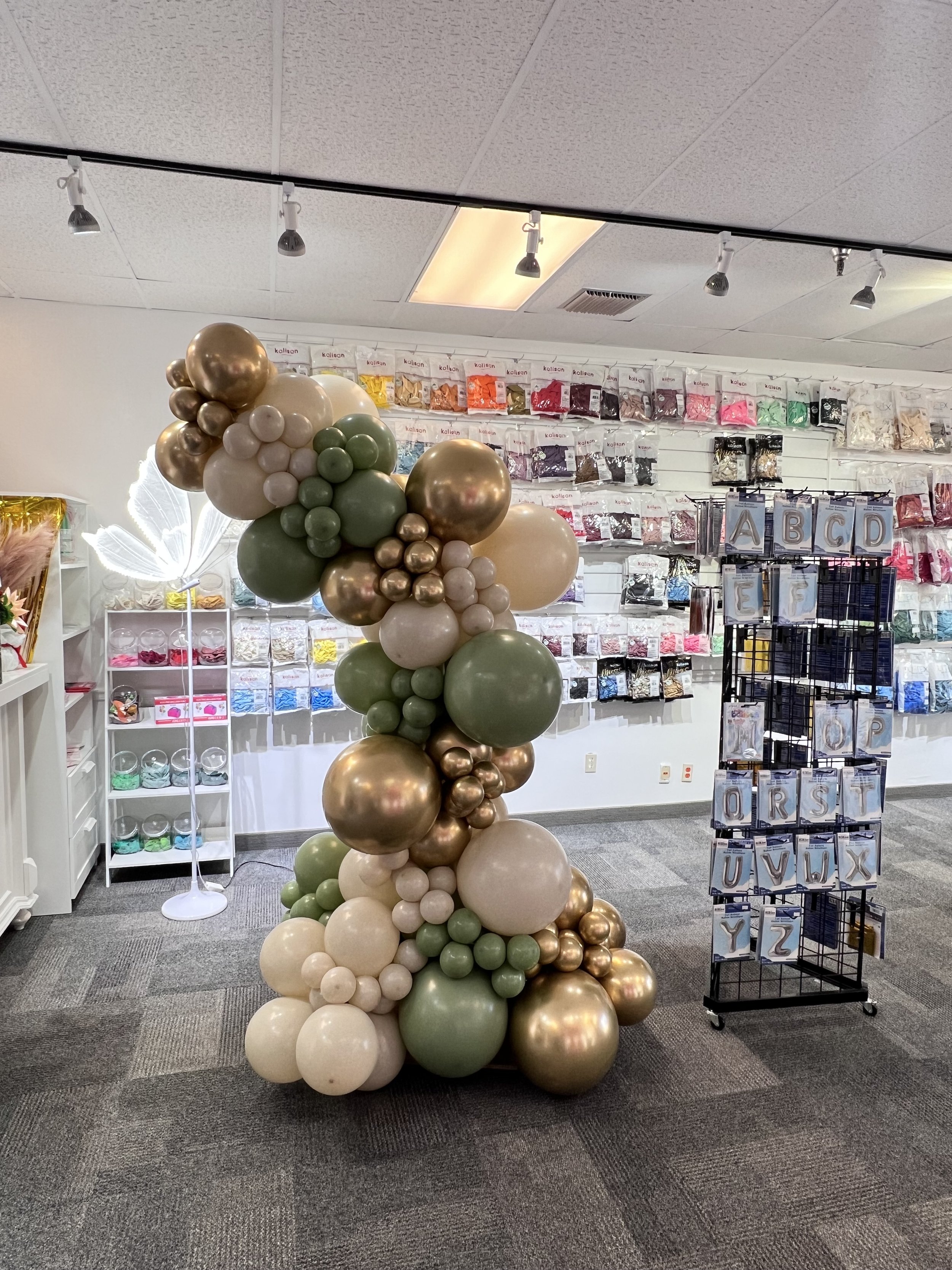 Free Standing Balloon Garland