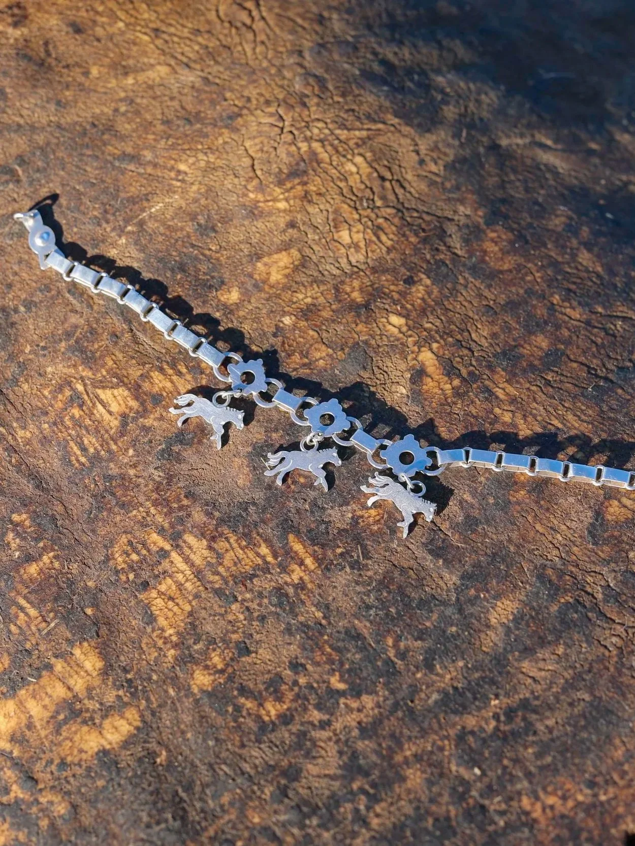 Mapuche_Pulsera_4.jpg