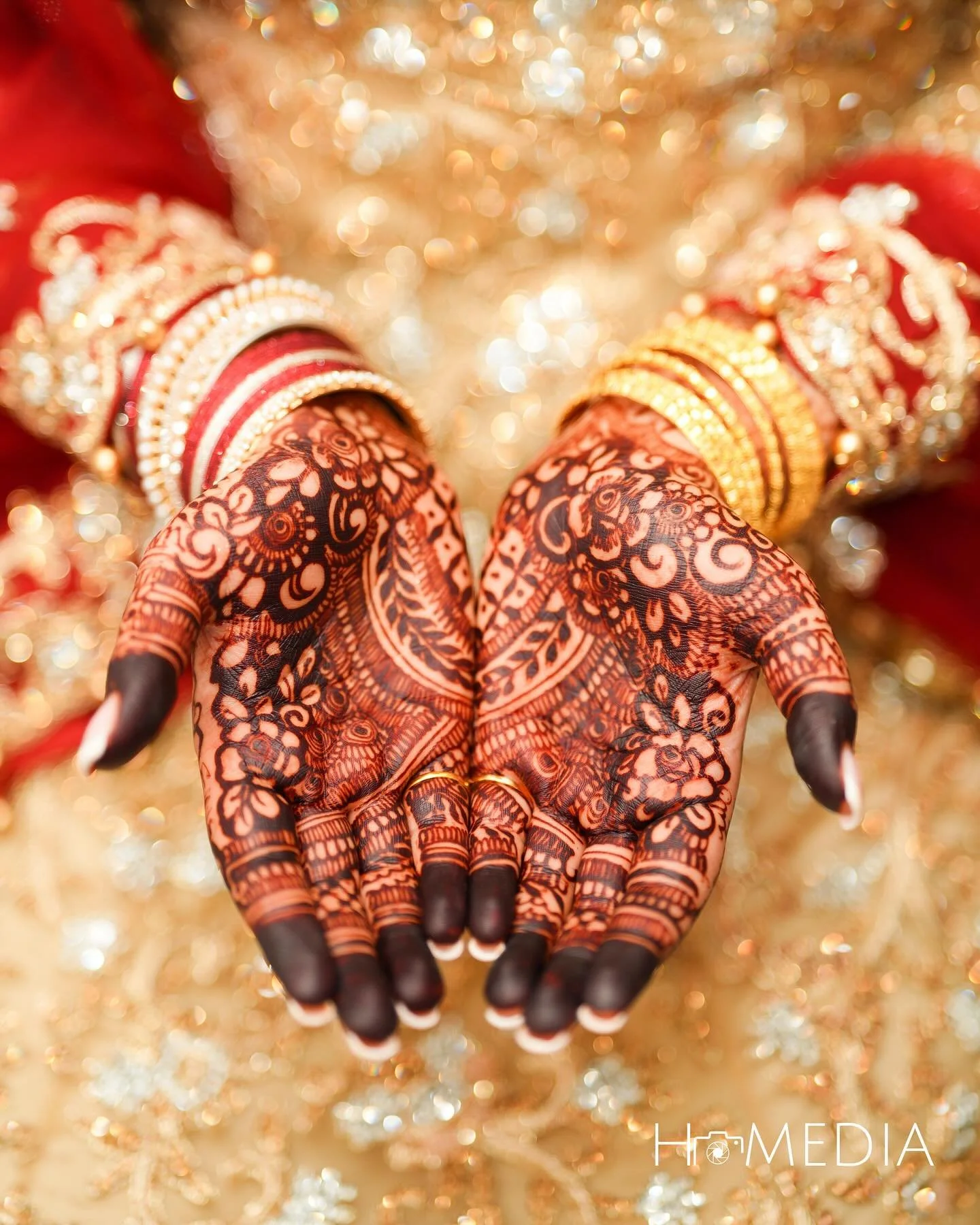 Luxury Wedding Films &amp; Photography

Bookings Open Now For 2025

📞 +44 7446958560

#hafeezashiqphotography #HMediaCinematography #HMediaPhotography
#cinematography #photography
#SignatureShoot #Signatureshootbyhafeezashiq #weddingphotographer
#gr