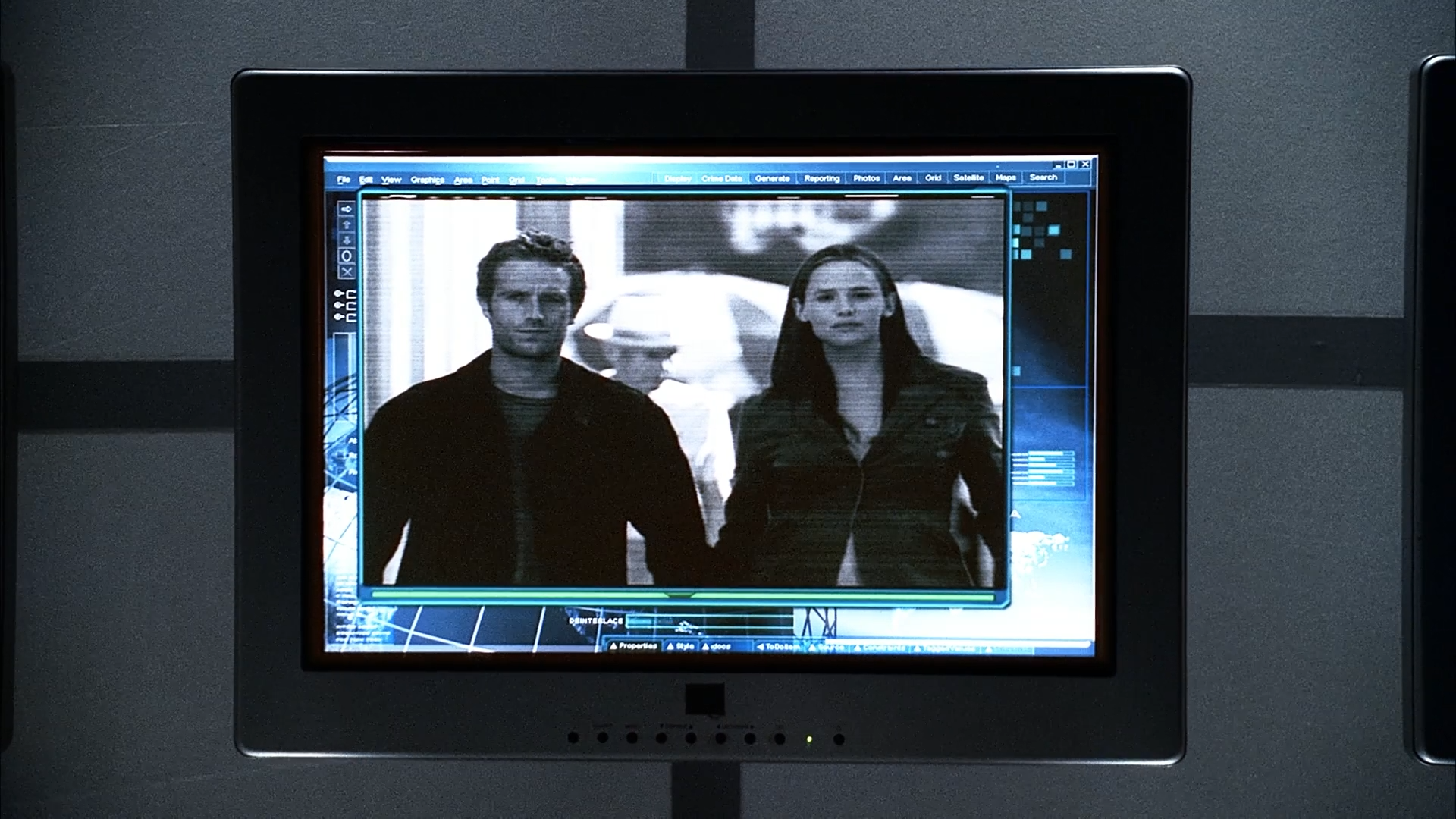 "I See Dead People" 
S5.E14 Alias