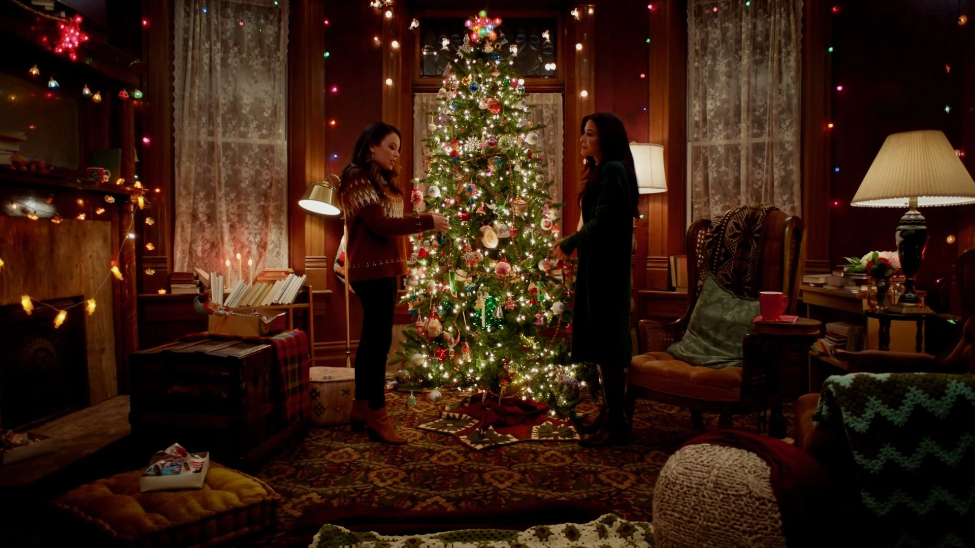 "Holly & Ivy"