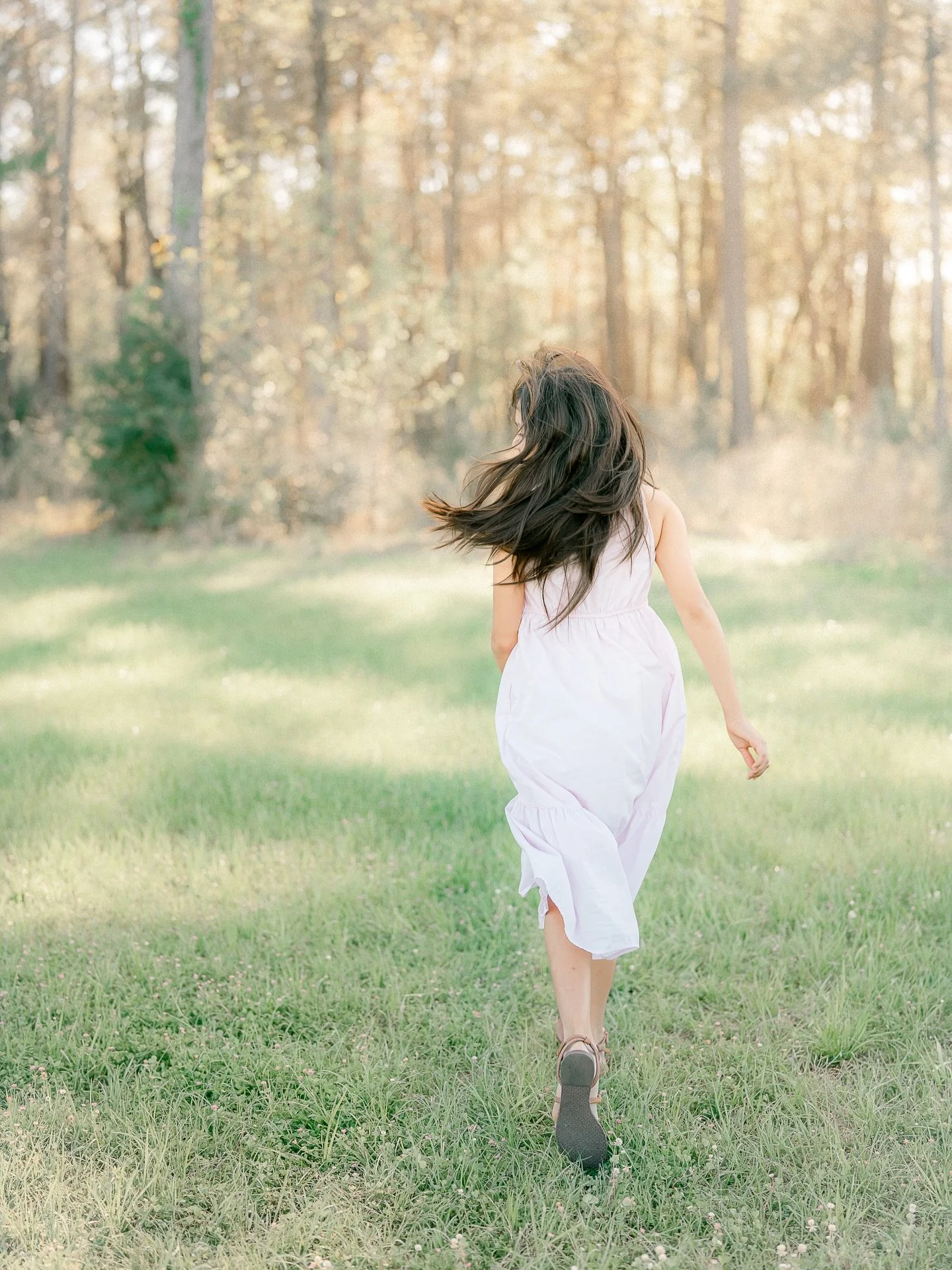 Chasing light, movement, and the people who matter most. These are the moments worth keeping.

Now booking family sessions!
.
.
.
#familyphotography #familyphotoshoot #goldenhour #portraitphotographer #houstonfamilyphotographer