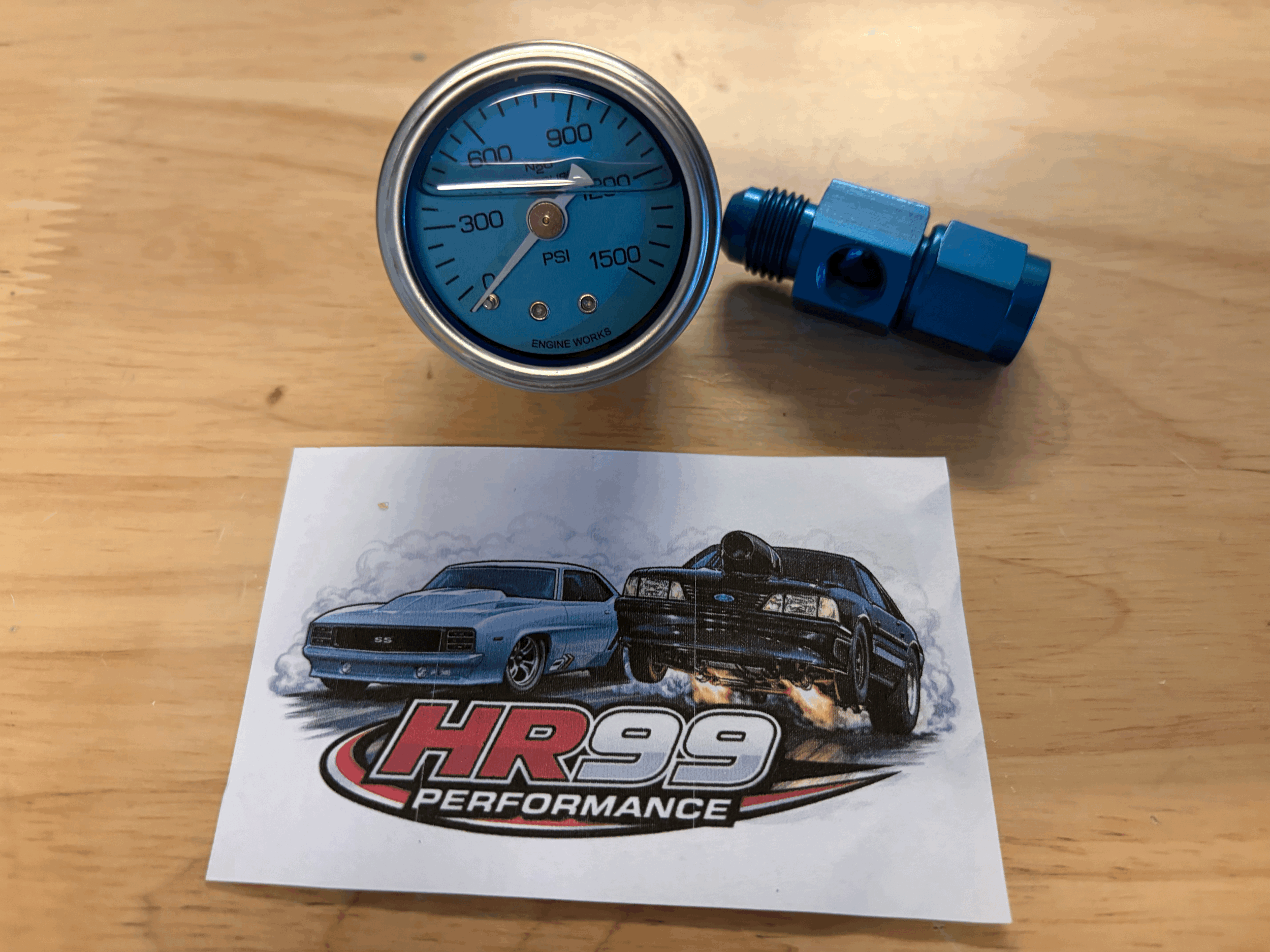 NITROUS PRESSURE GAUGE 0-1500 1.5'' BLUE FACE W/ 4AN BOTTLE FITTING