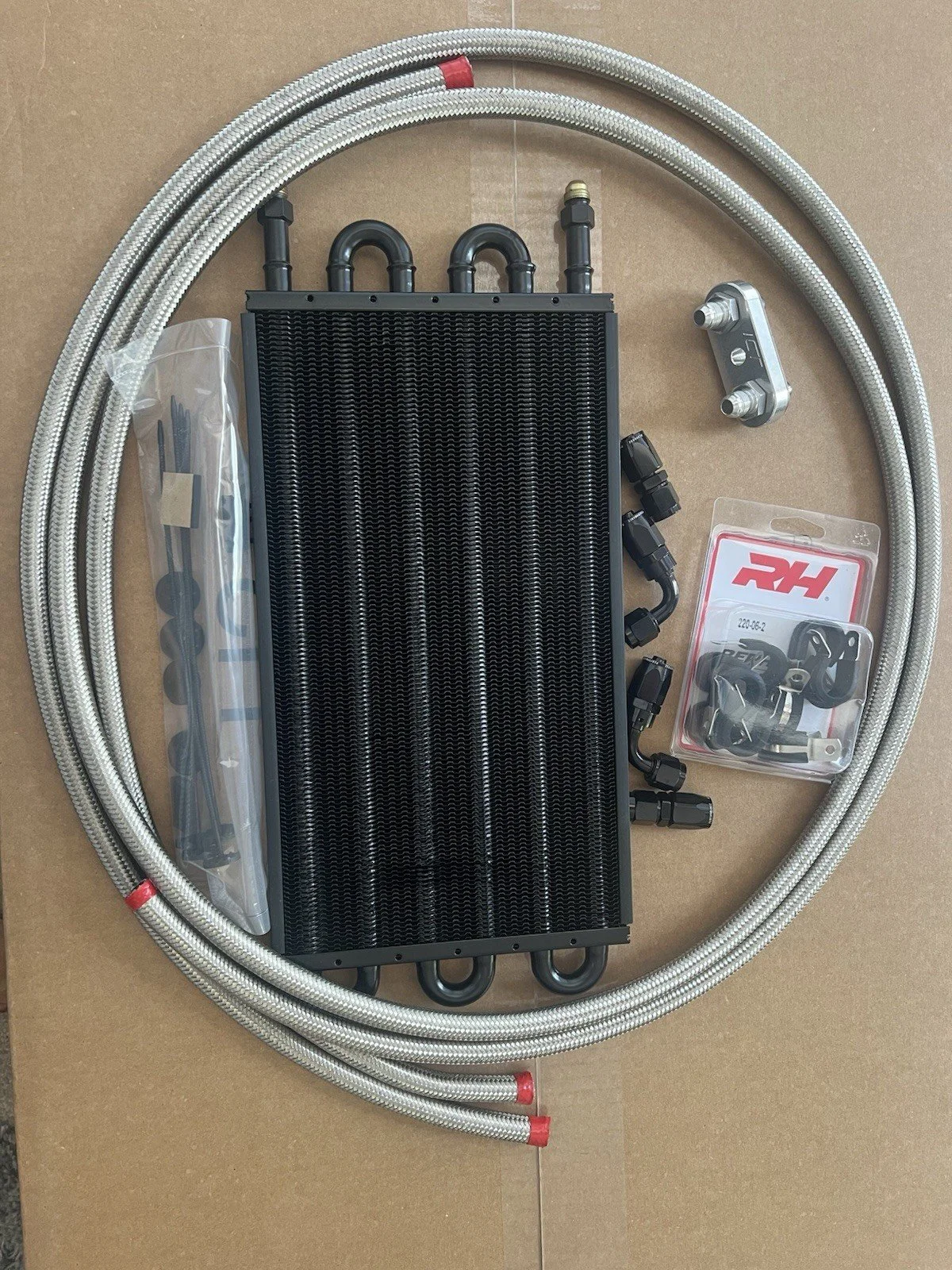 GM 6L80E /6L90E TRANSMISSION COOLER KIT W/6AN BRAIDED LINE & ULTRA BLACK FITTINGS