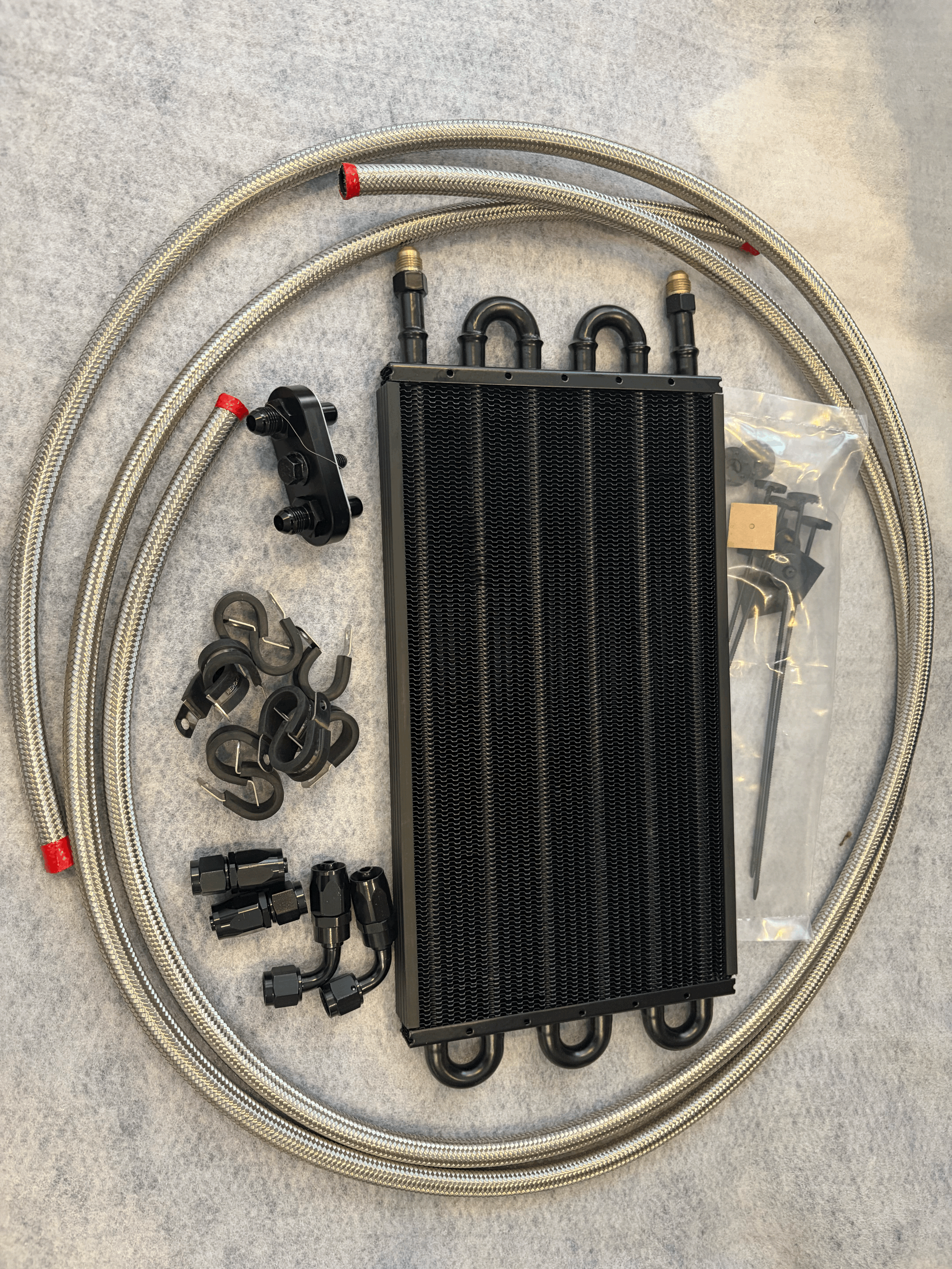 GM 6L80E /6L90E TRANSMISSION COOLER KIT W/6AN BRAIDED LINE & ULTRA BLACK FITTINGS