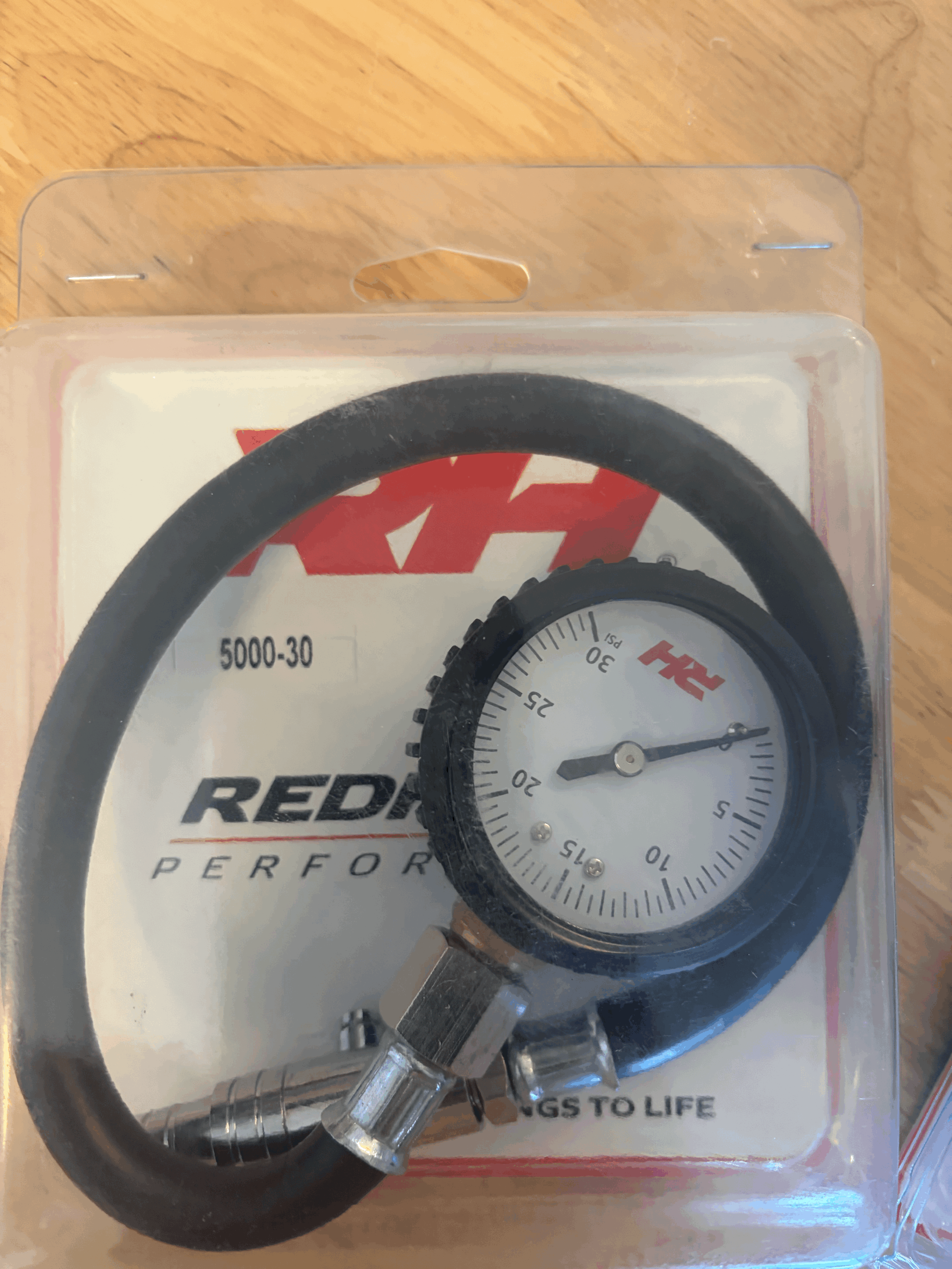 TIRE PRESSURE GAUGE 0-30 PSI