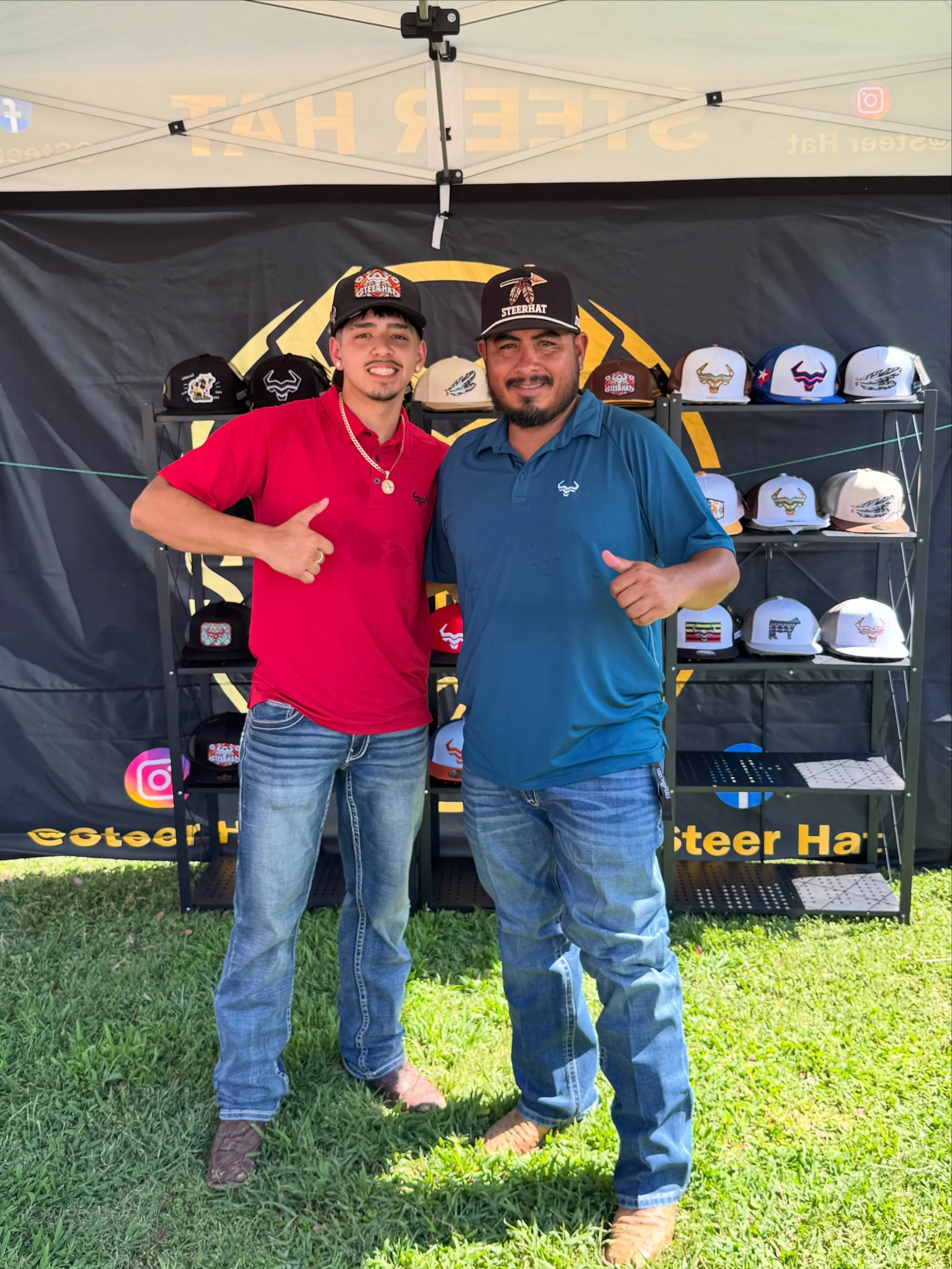 Vendor Spotlight: Steer Hat Co. ✨

&iexcl;Regresan los favoritos locales! Steer Hat Co., orgullosamente de Elgin, TX, est&aacute; de vuelta en @laculturamarket con su incre&iacute;ble colecci&oacute;n de gorras &uacute;nicas y de alta calidad. 🤠🧢

