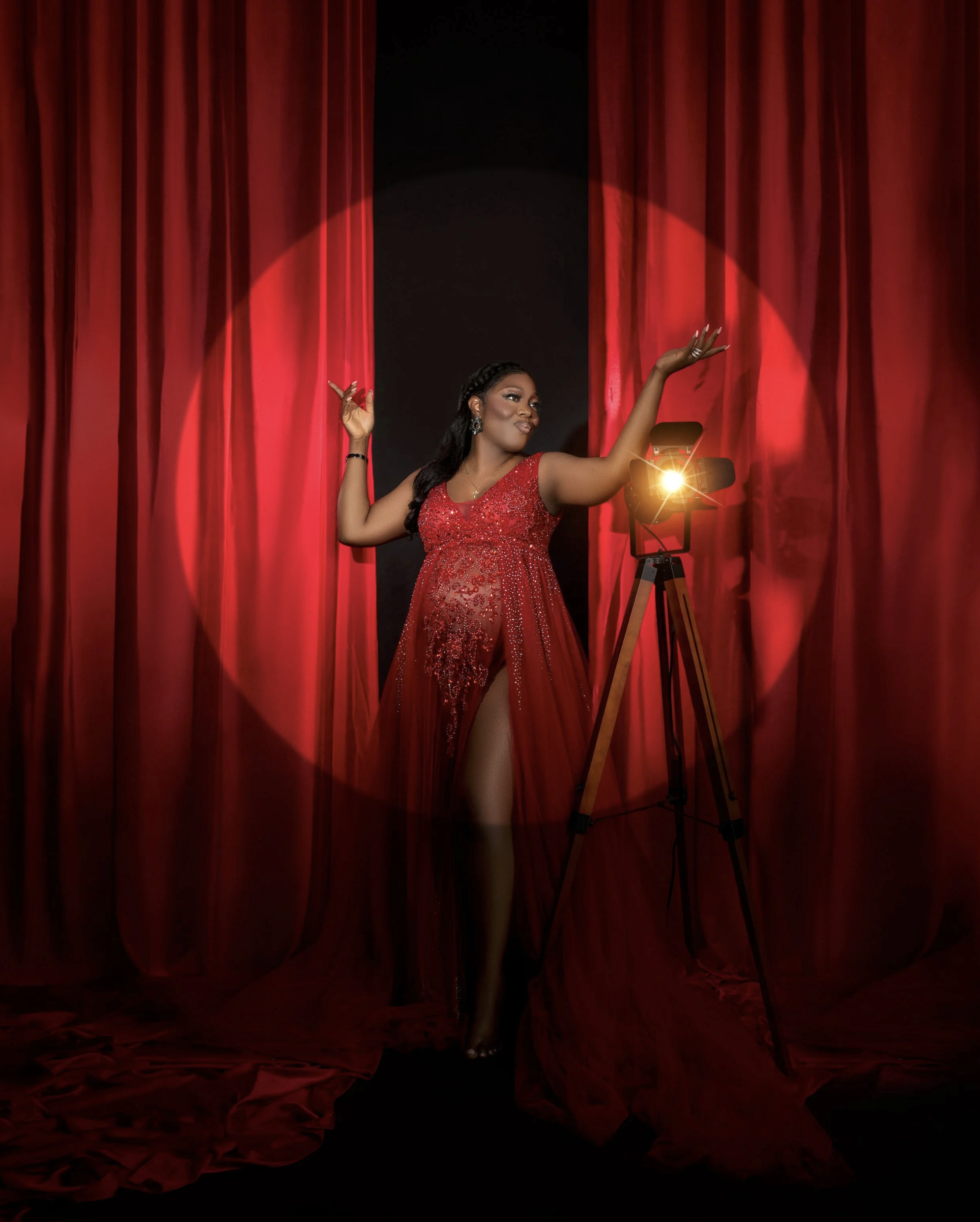 45. Red kissing sunlight (up to L)