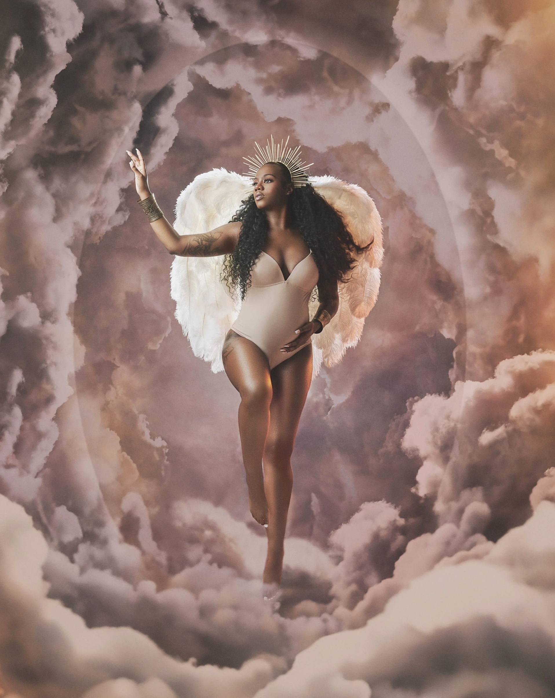 30C. White short wings