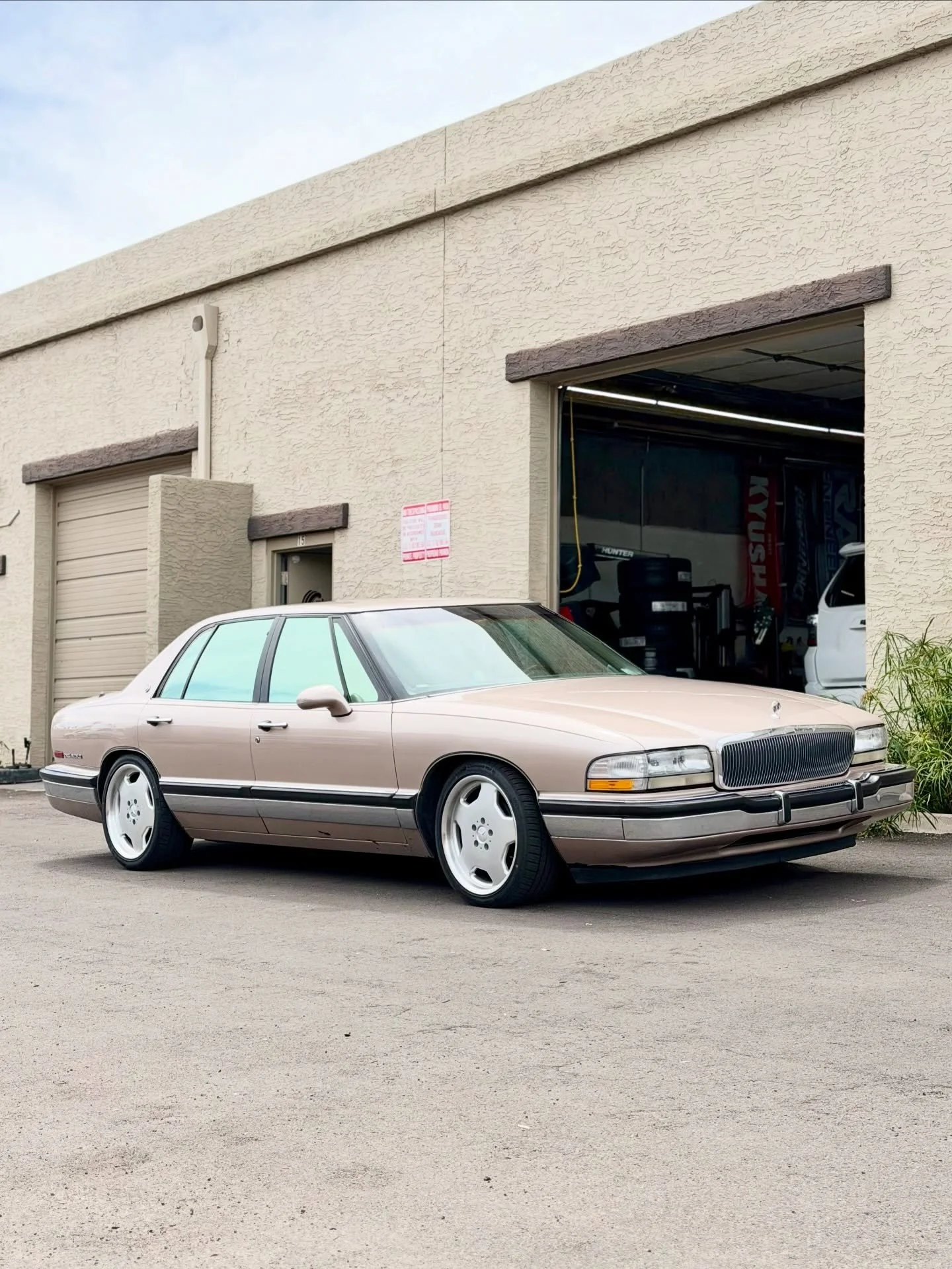 Love to see a vision become a reality! @utsukushii280zx had a goal to put Mercedes Monoblocks on her Buick Park Avenue and she made it happen! @wheel.sauce was here for the refinishing, bolt pattern re-drill, hub bore enlargement, and tire mounting/b
