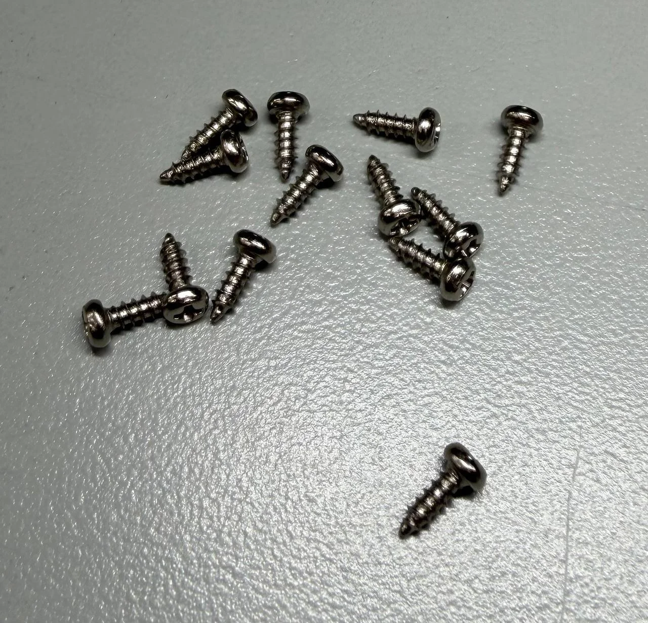 50 Screws