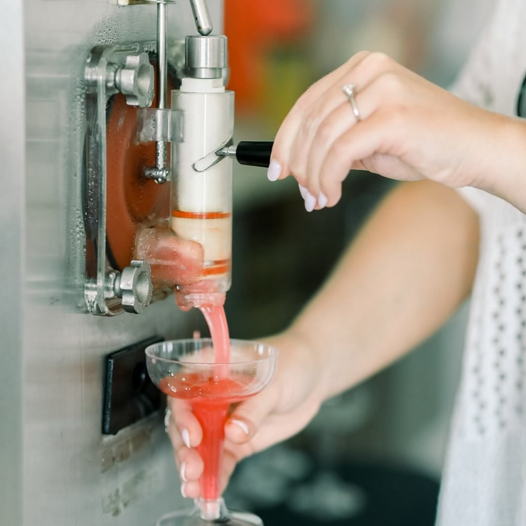 Perfect margaritas with the push of a button. Cheers to simplicity 🥂🍋&zwj;🟩