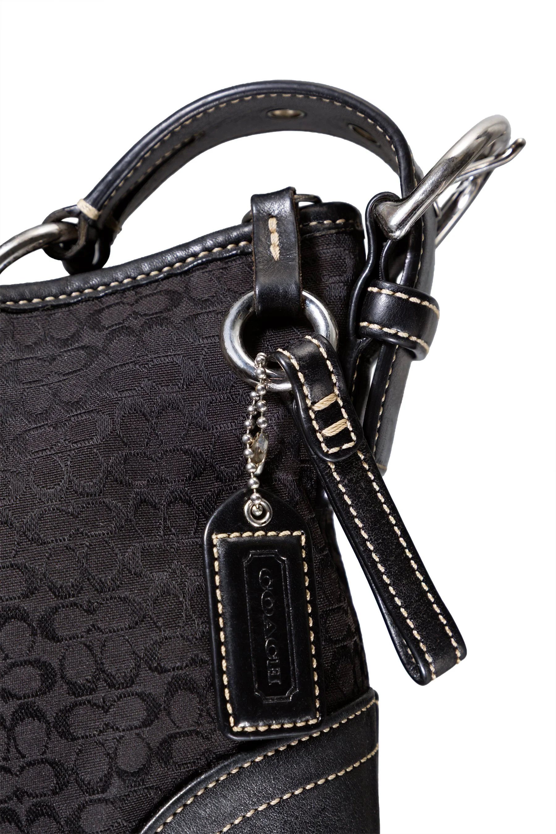 25_Loureiro_Illustrative_eCommerce_09.jpg