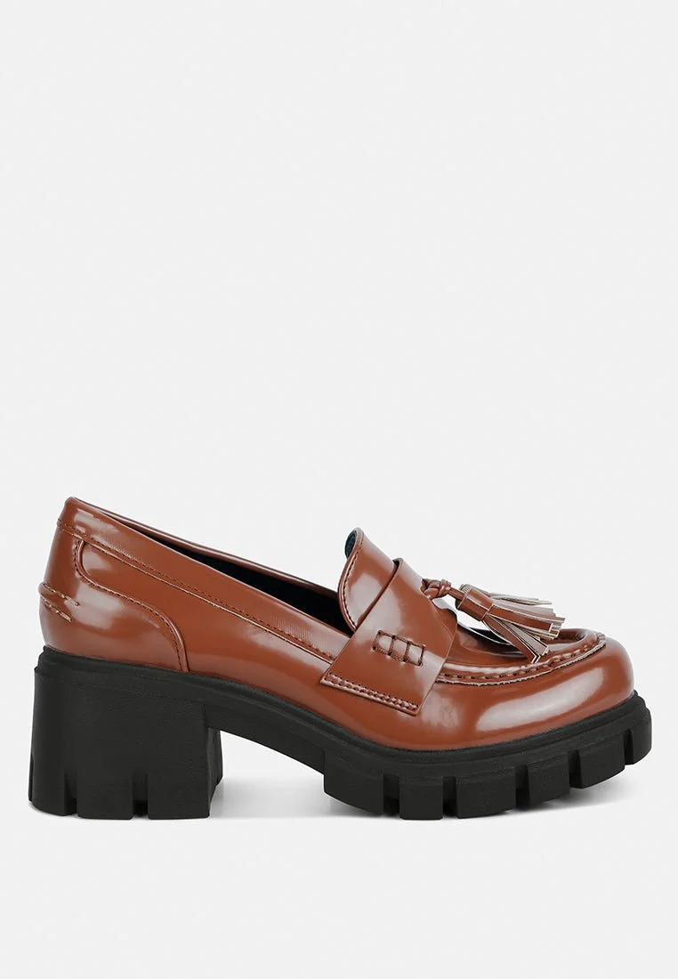 jonahtasselsdetailchunkyloafers-SH4263_Cognac_3_05ab37dc-a5b1-4d50-9246-543206679144.jpg