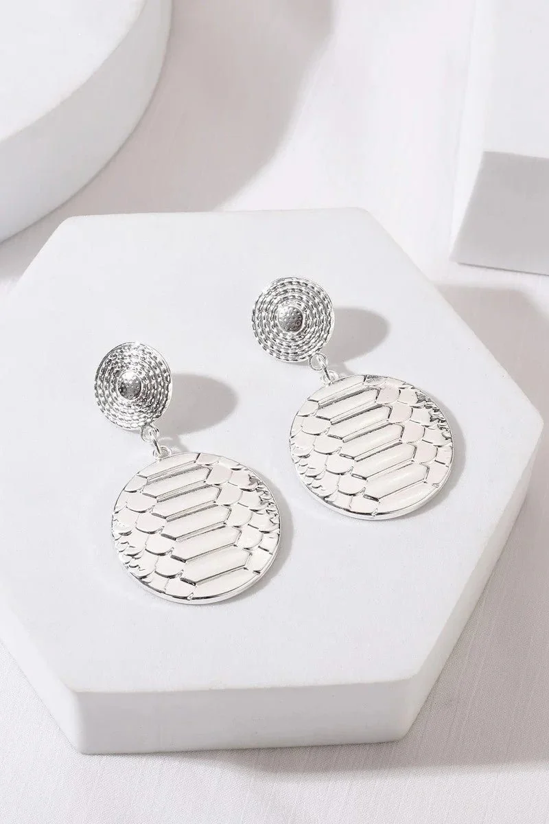 ALJYD22831SLR-SnakeSkinEarrings-Silver-2.jpg
