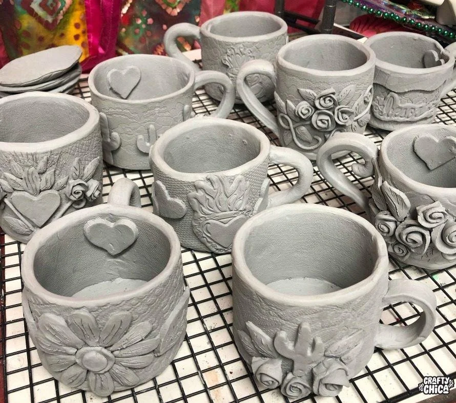 handbuilt-mugs-by-crafty-chica-890x787.jpg (Copy)