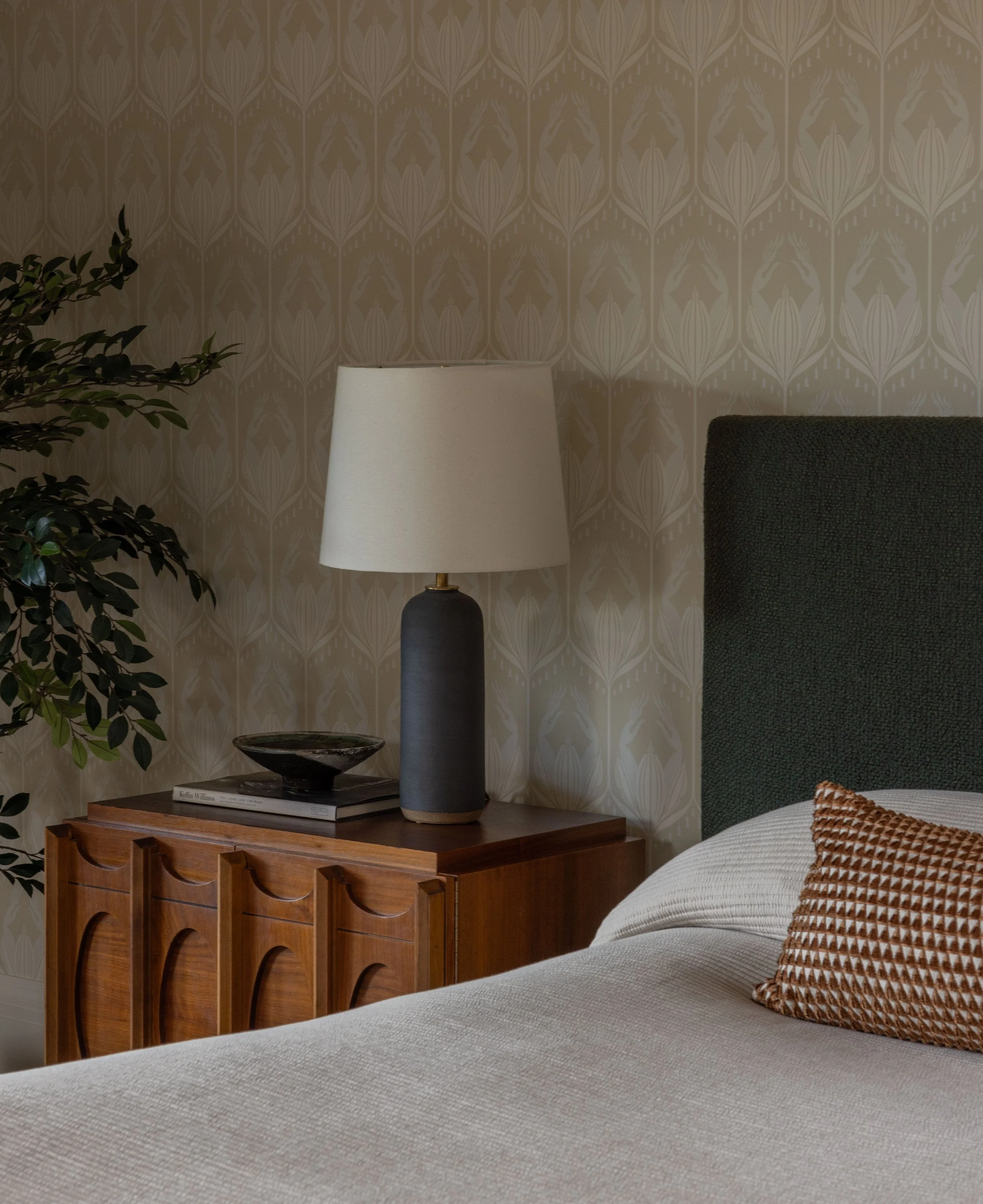 historic-east-capitol-hill-retreat_primary-bedroom_01.jpg