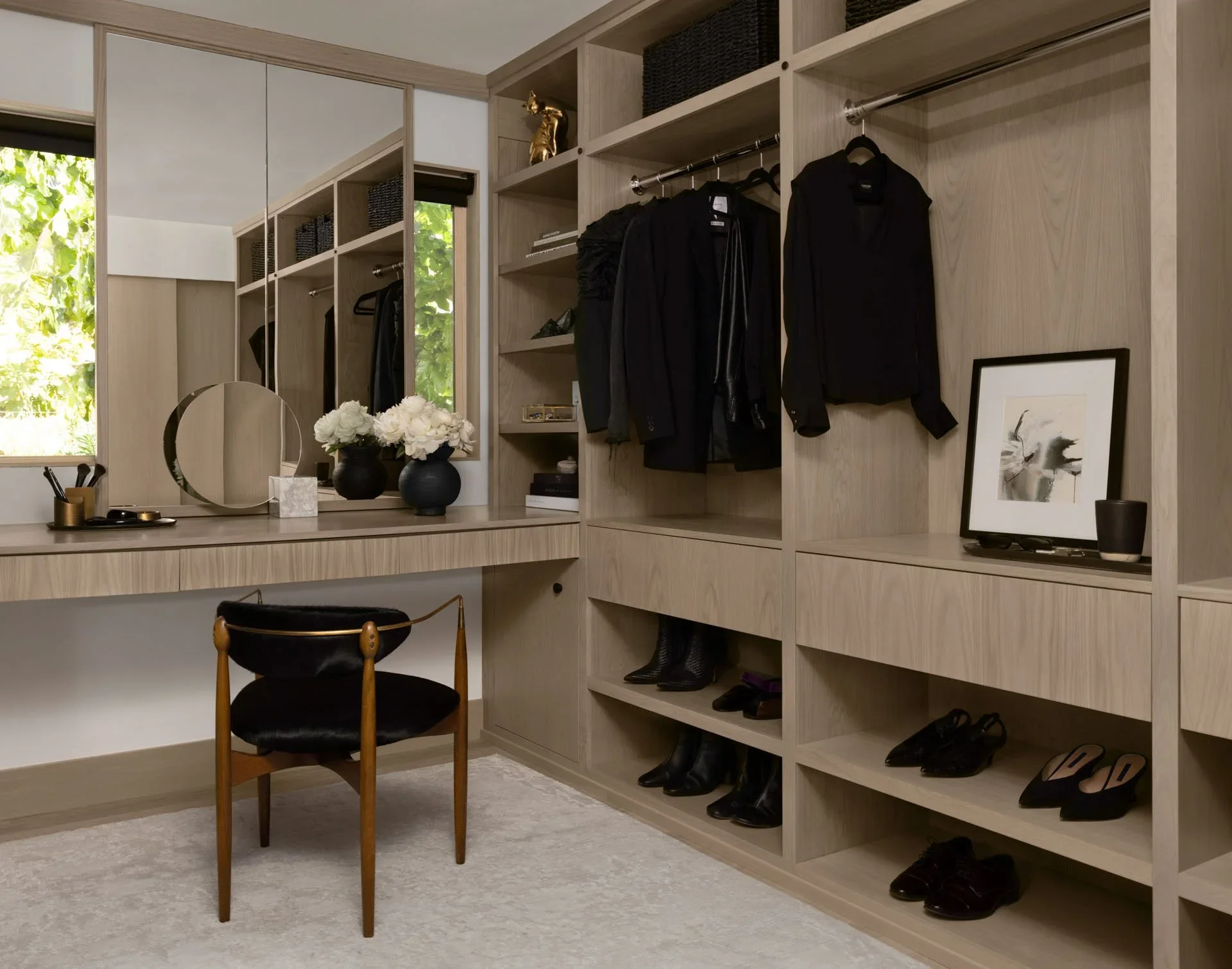 MDID_Leschi_Custom-oak-closet-organizer-organization.webp
