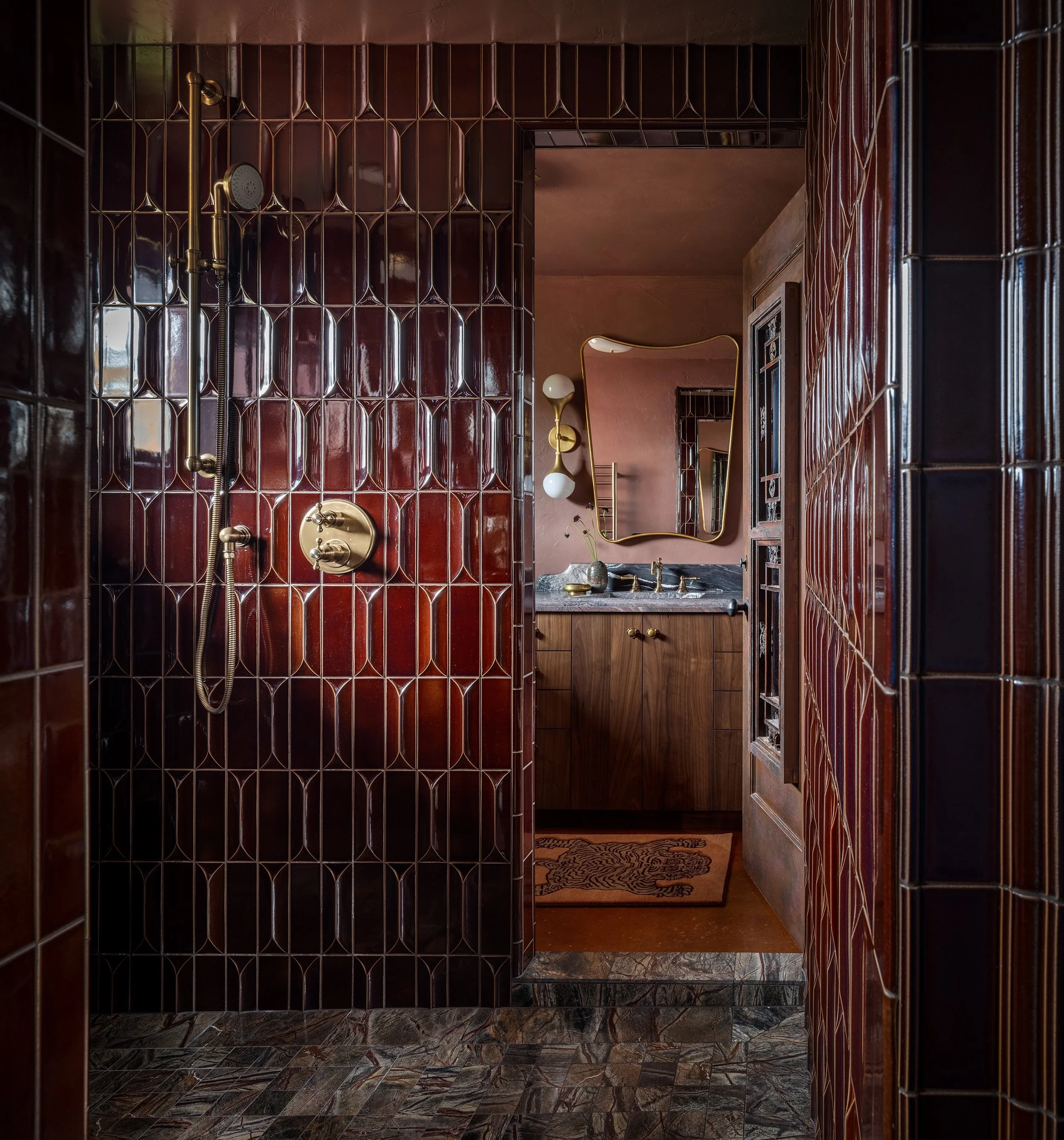 washington-state-classic_primary-bath_03.jpg