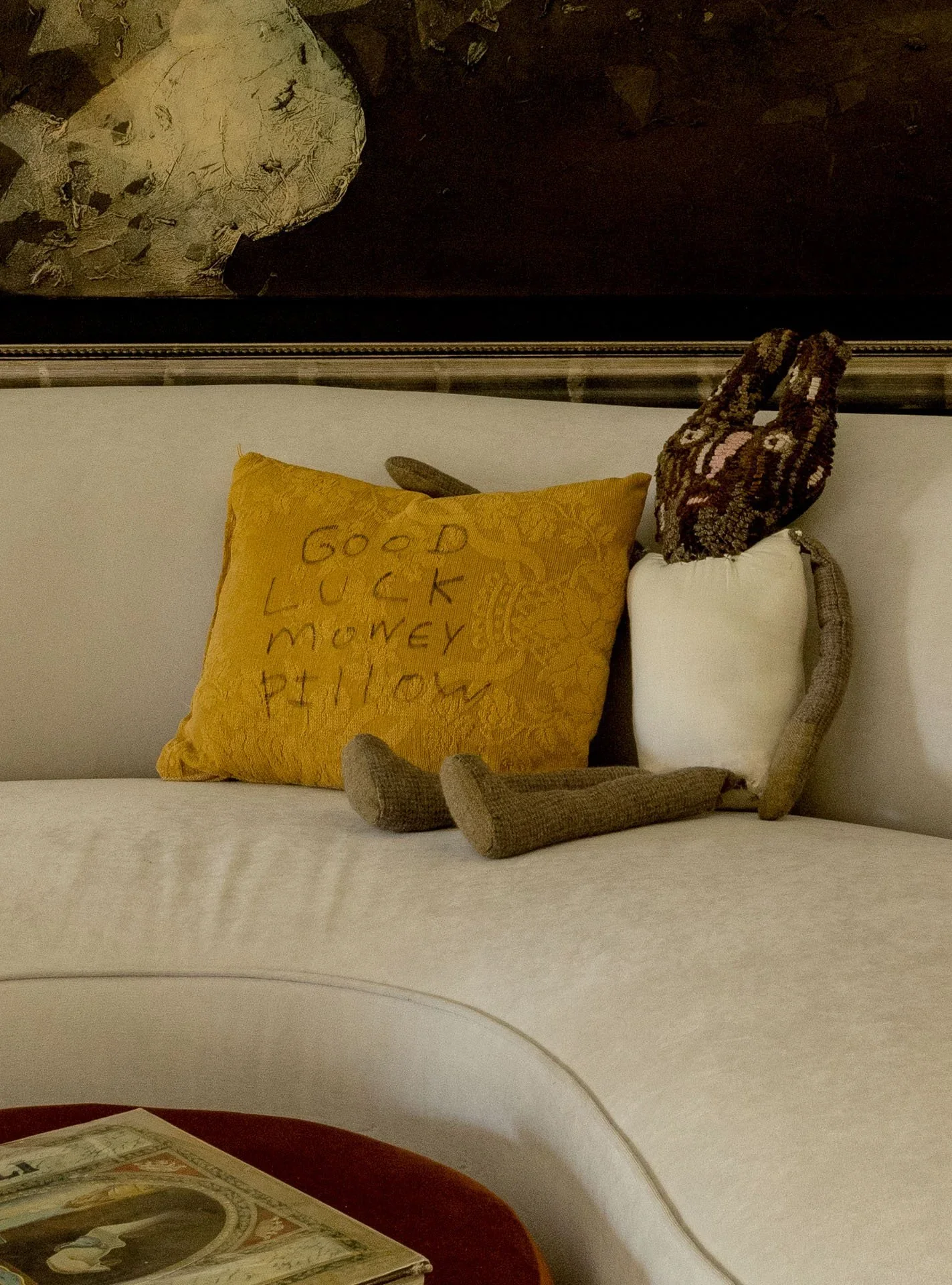 MDID_Church-Residence_Sofa-Art-Closeup.webp