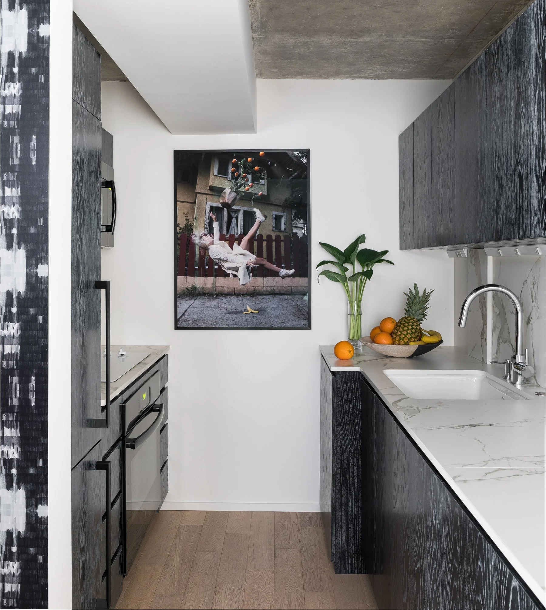 first-hill-maximalist-condo_kitchen_01.jpg