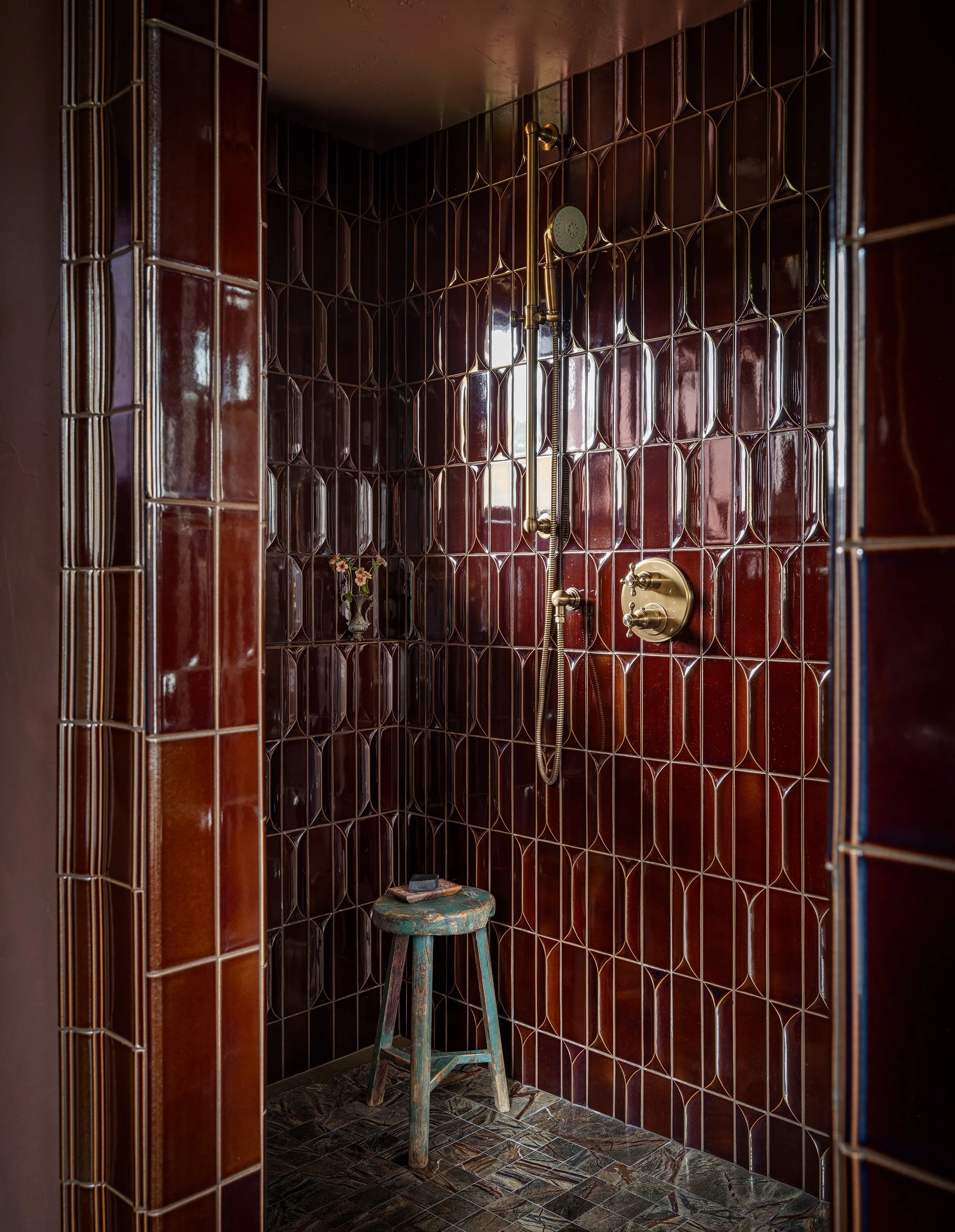 washington-state-classic_primary-bath_04.jpg
