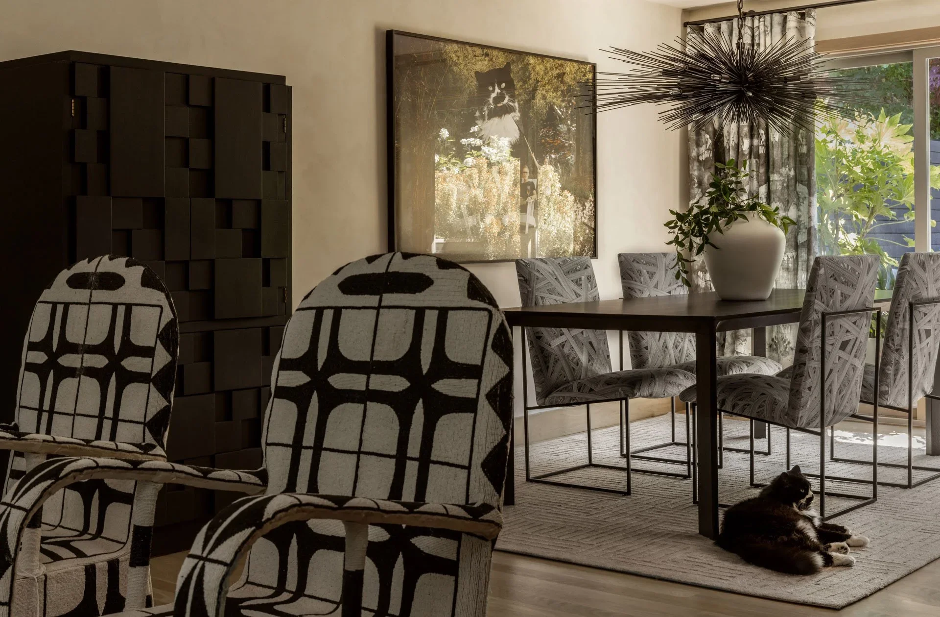 MDID_Leschi_Dining-Room-Cat-Black-Urchin-Light.webp